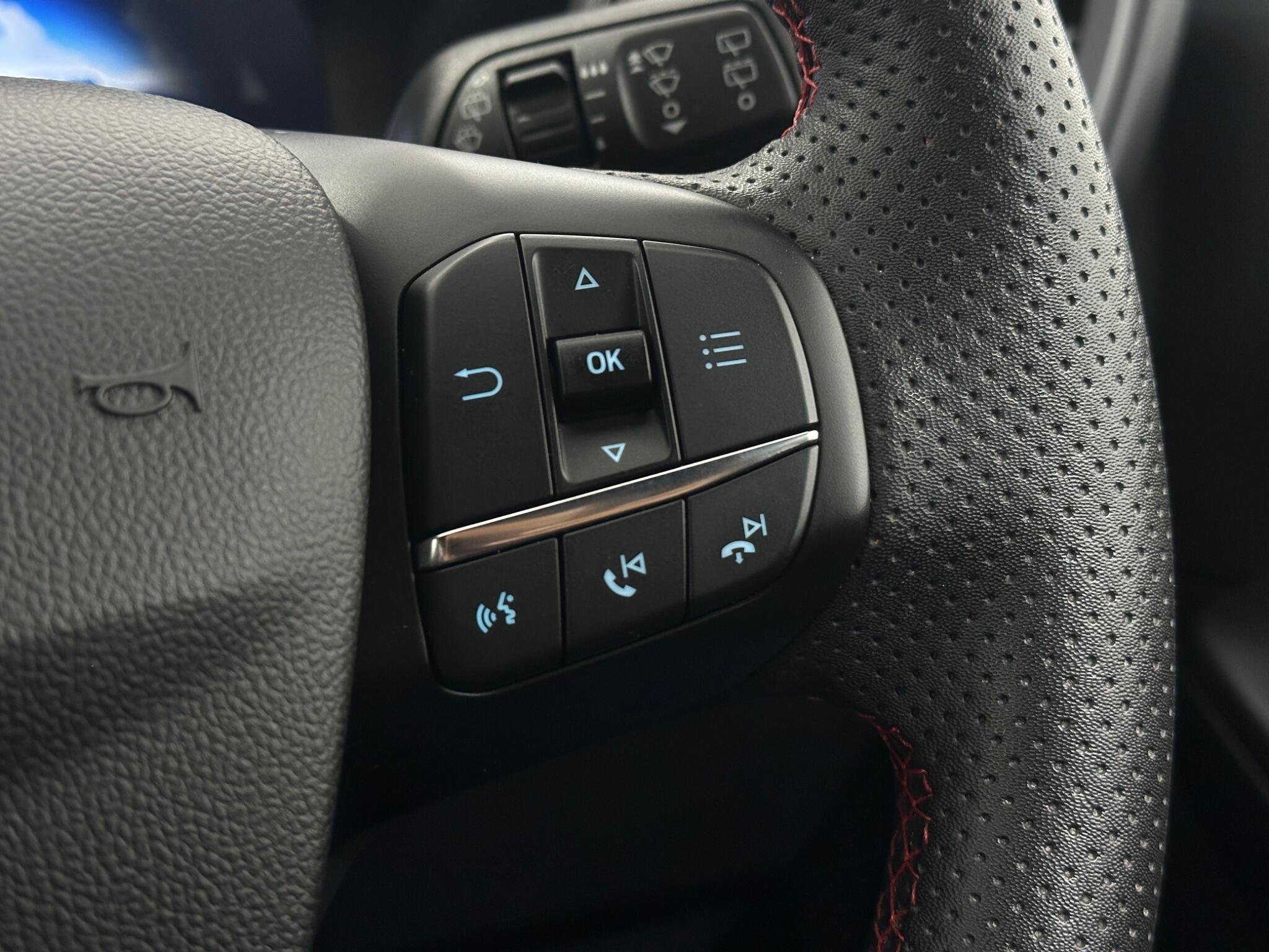 Ford Kuga view 15