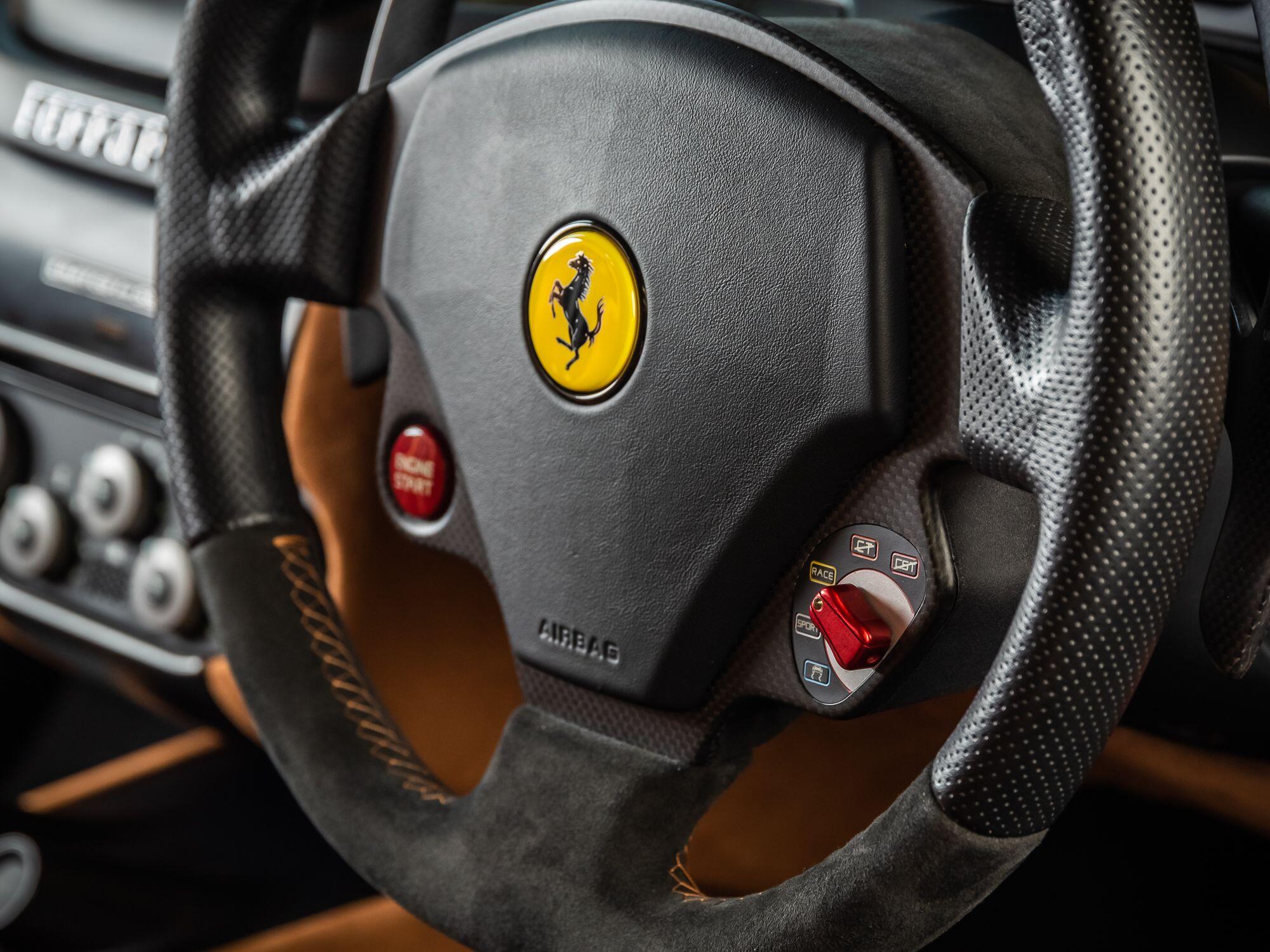 Ferrari 599 view 17