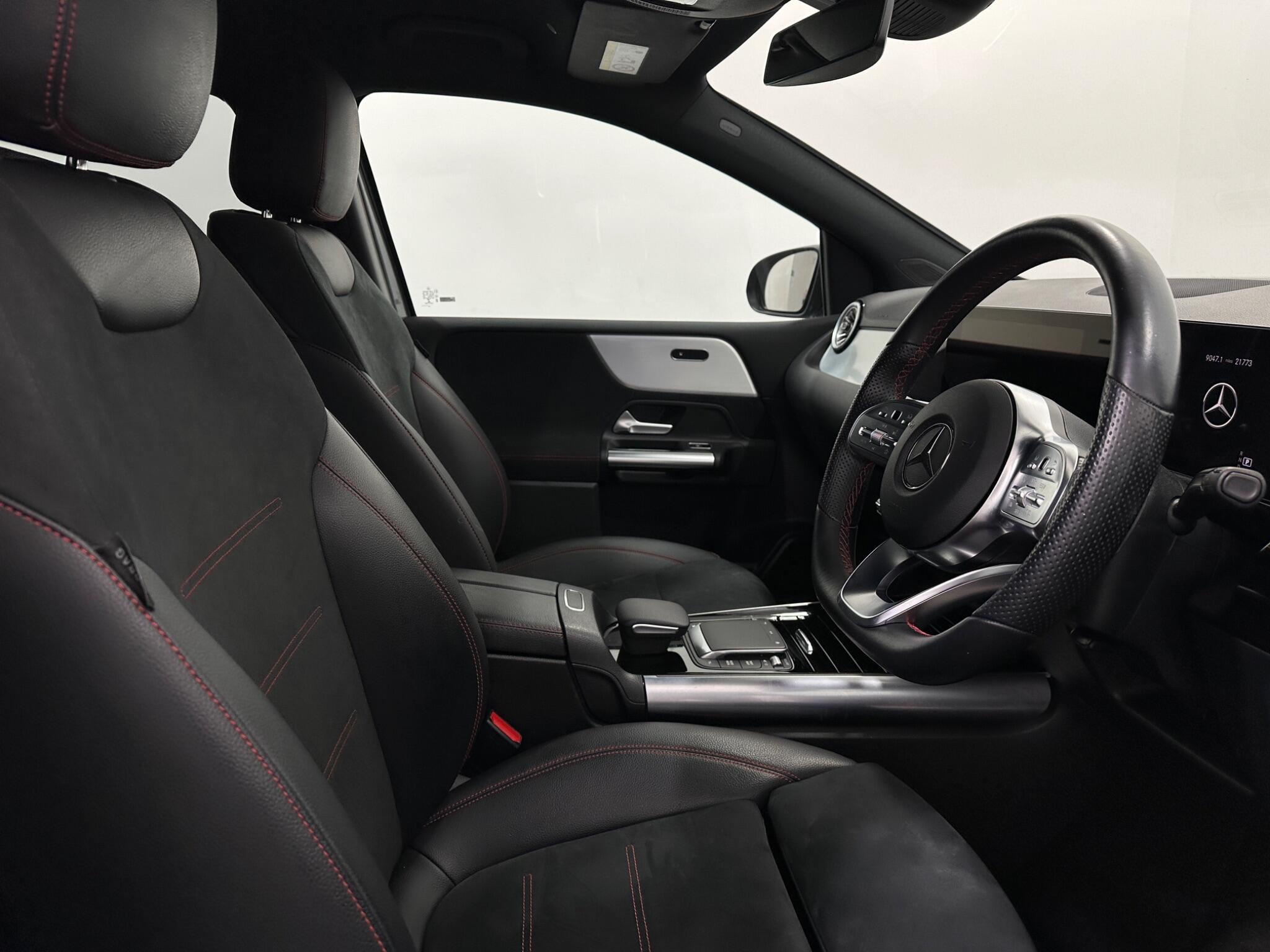 Mercedes-Benz B-Class view 34