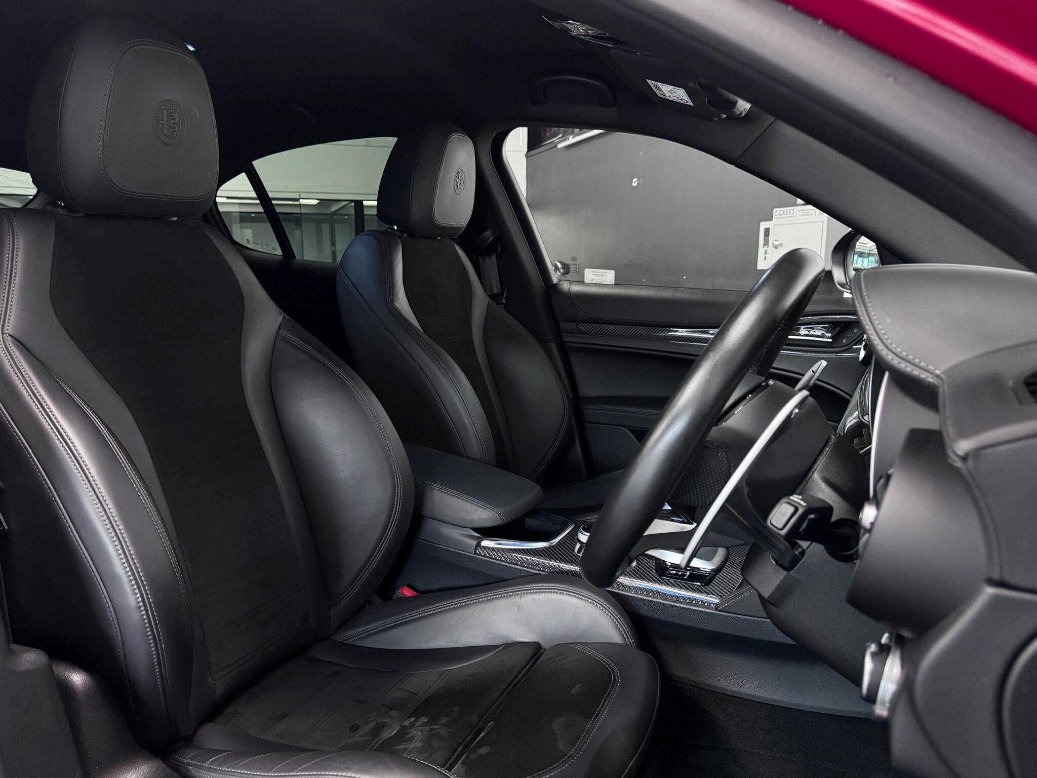 Alfa Romeo Stelvio view 27
