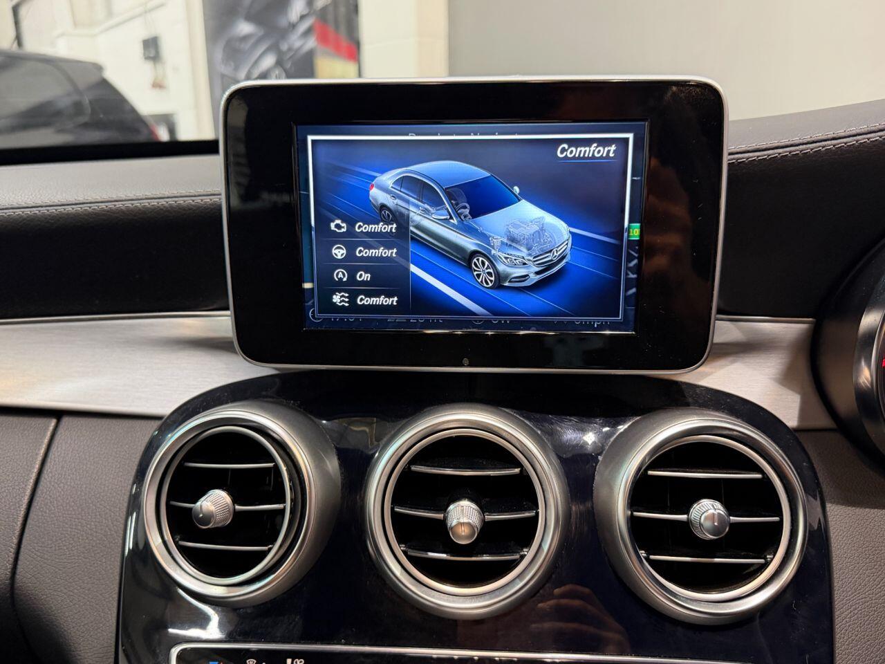 Mercedes-Benz C Class view 18