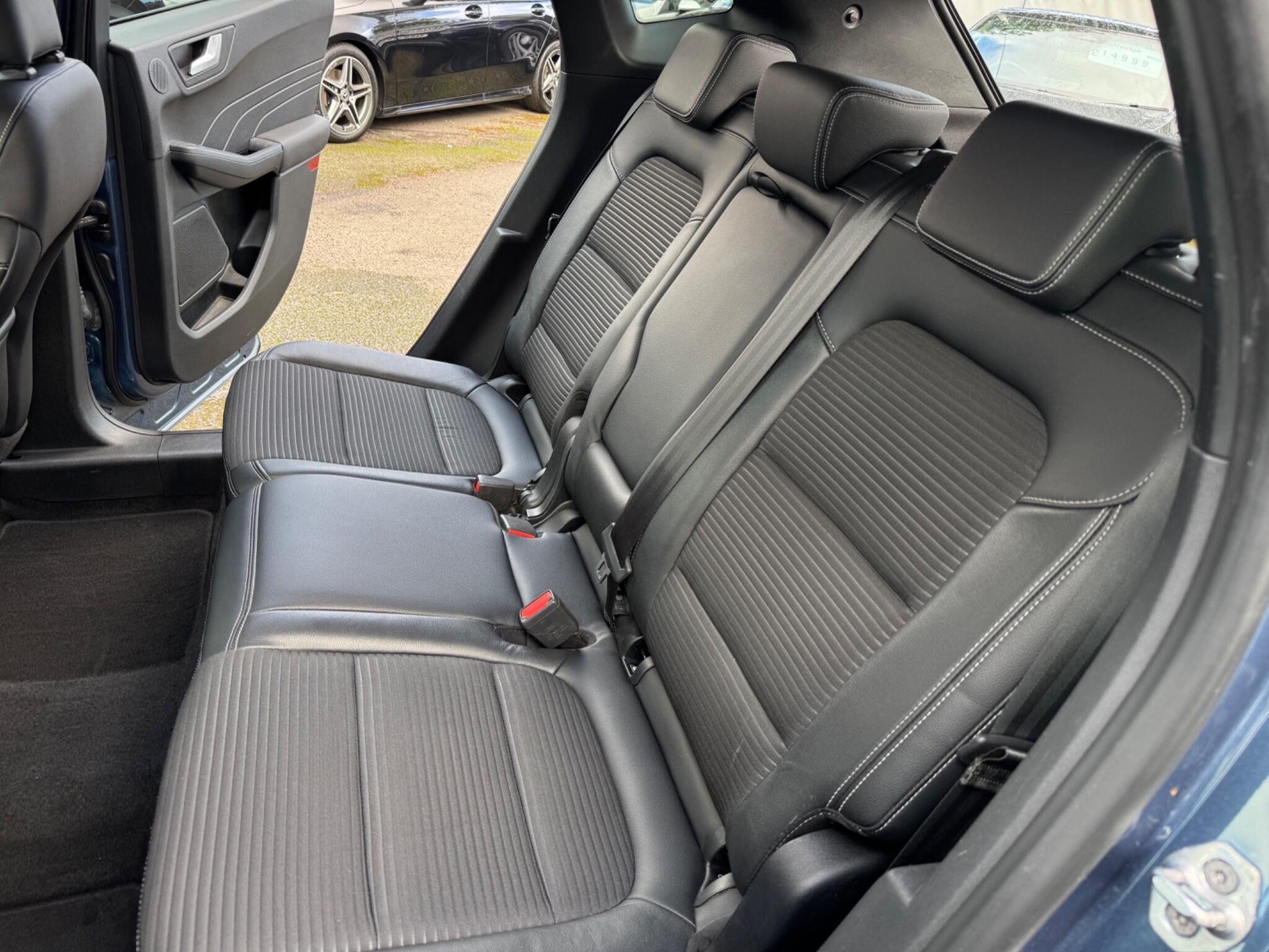 Ford Kuga view 14