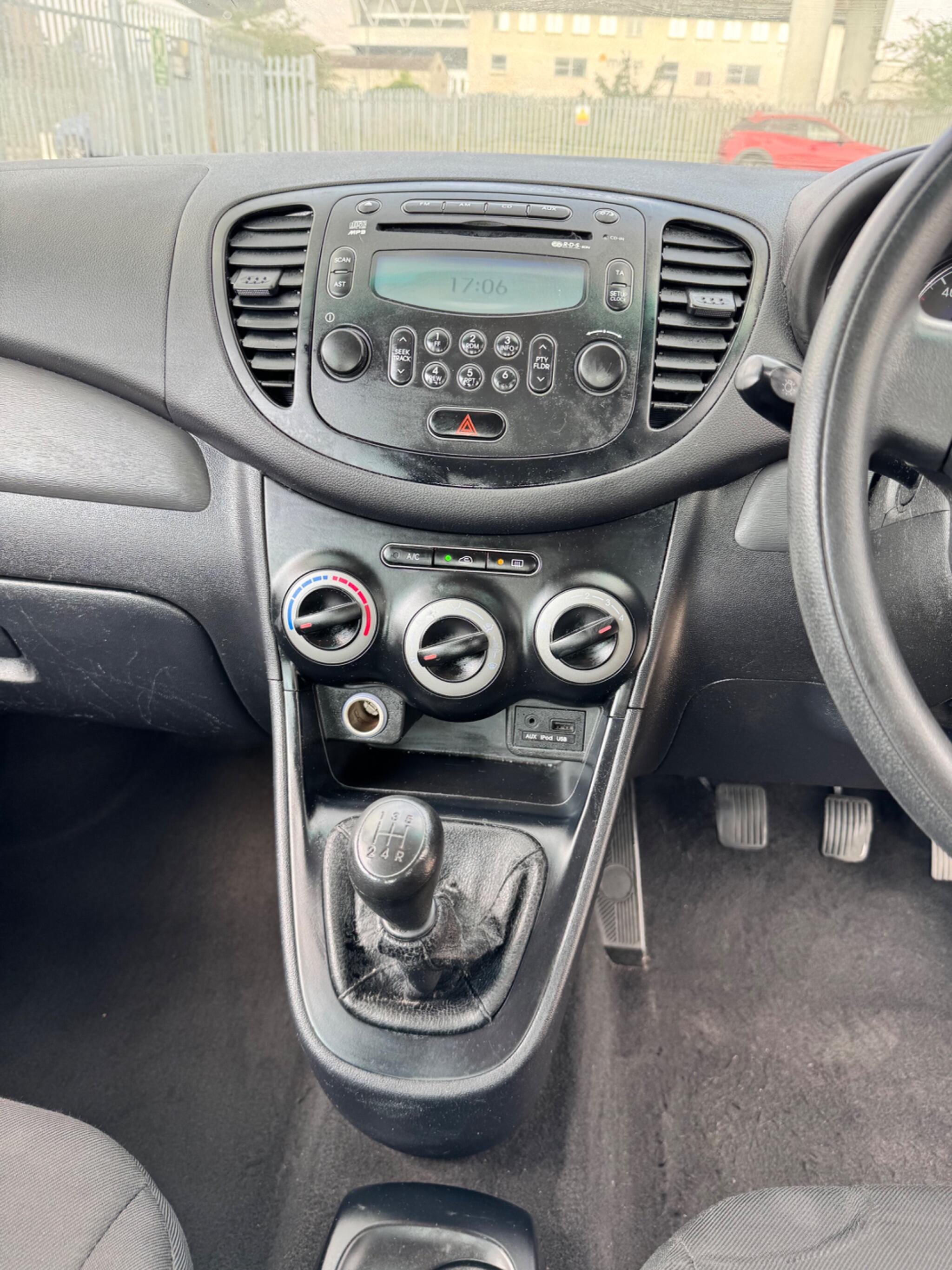 Hyundai I10 view 23