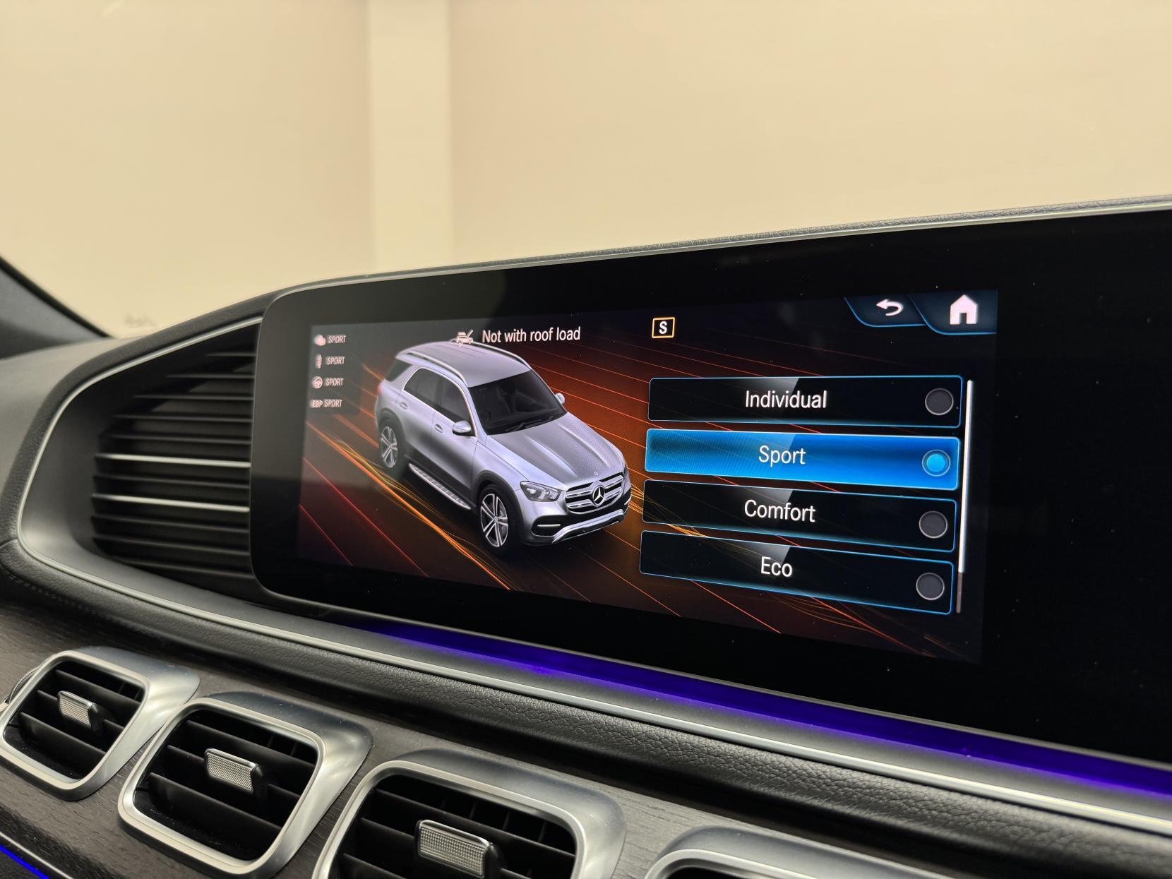 Mercedes-Benz Gle view 41