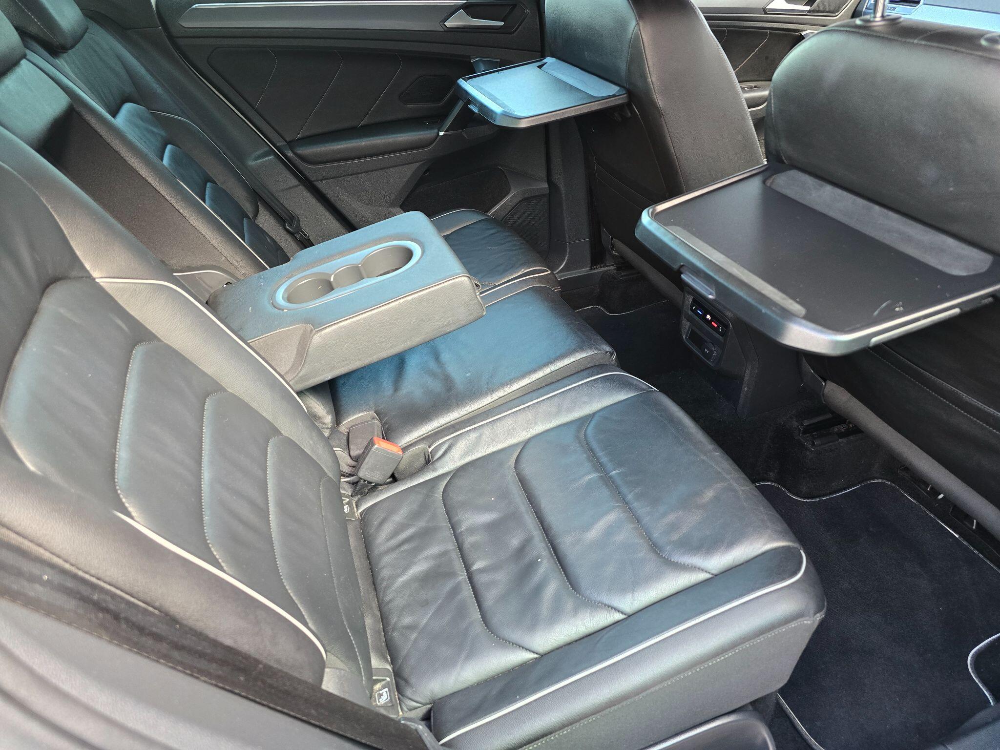 Volkswagen Tiguan view 13