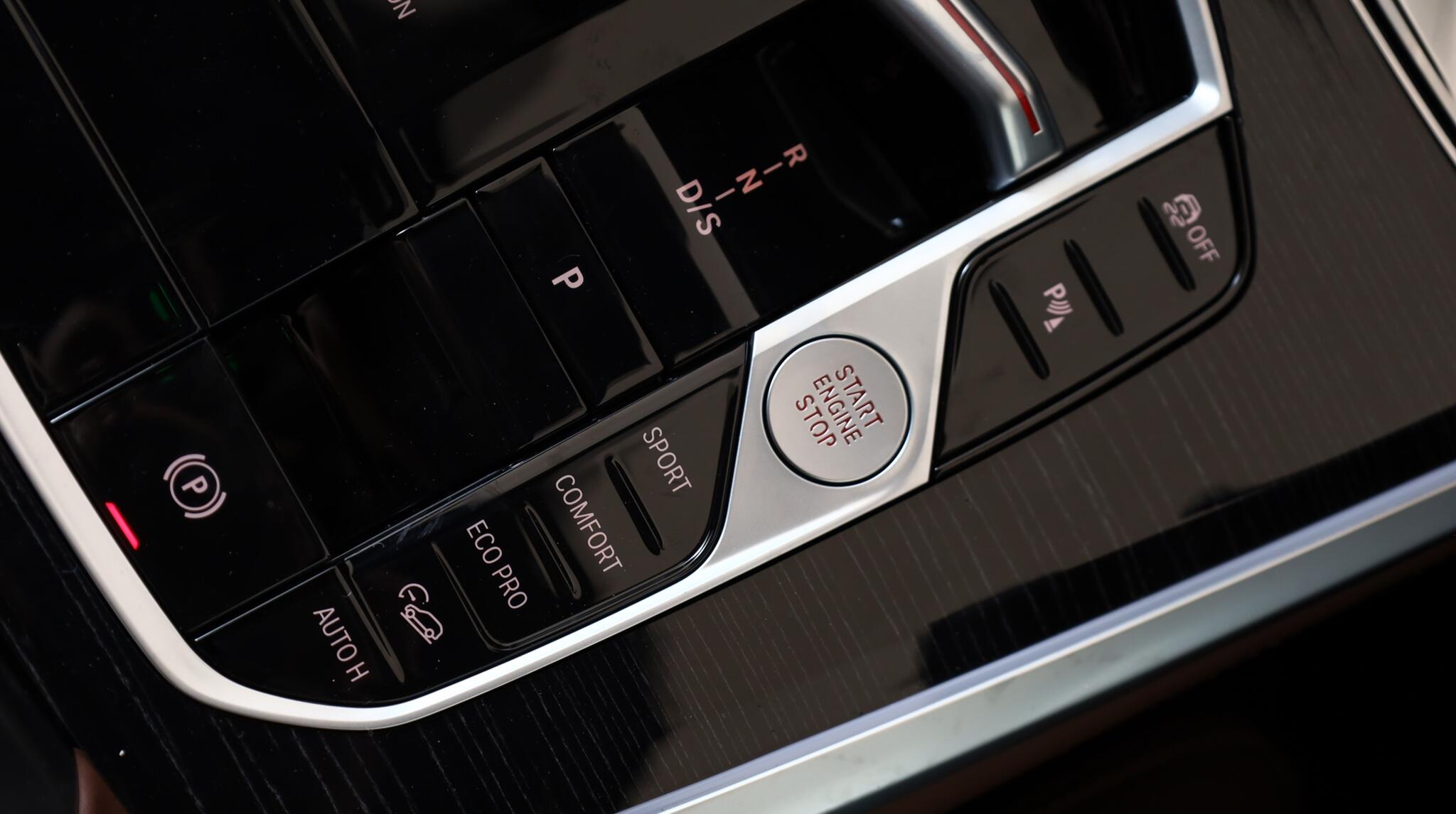 BMW X5 view 19