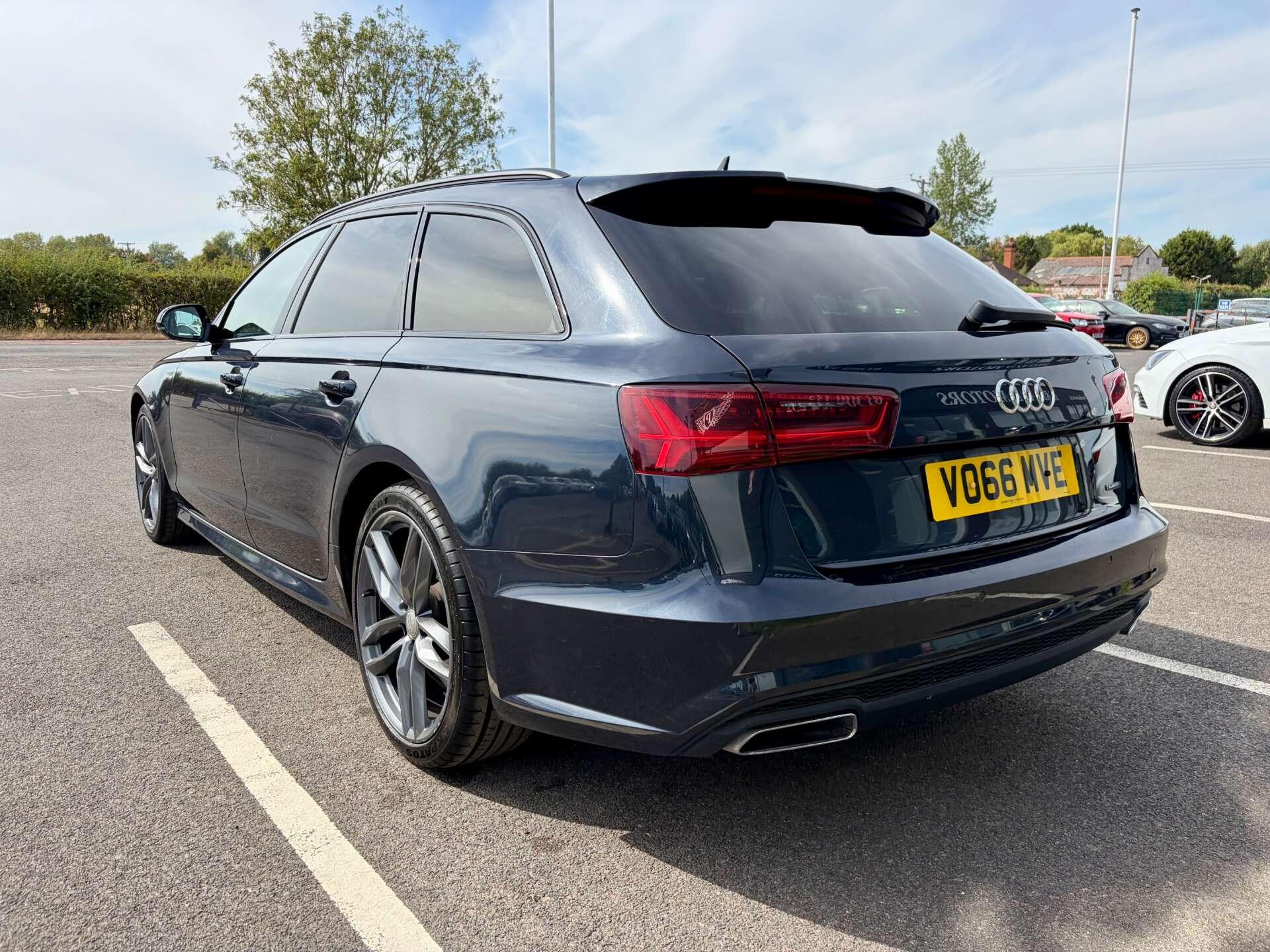 Audi A6 view 6