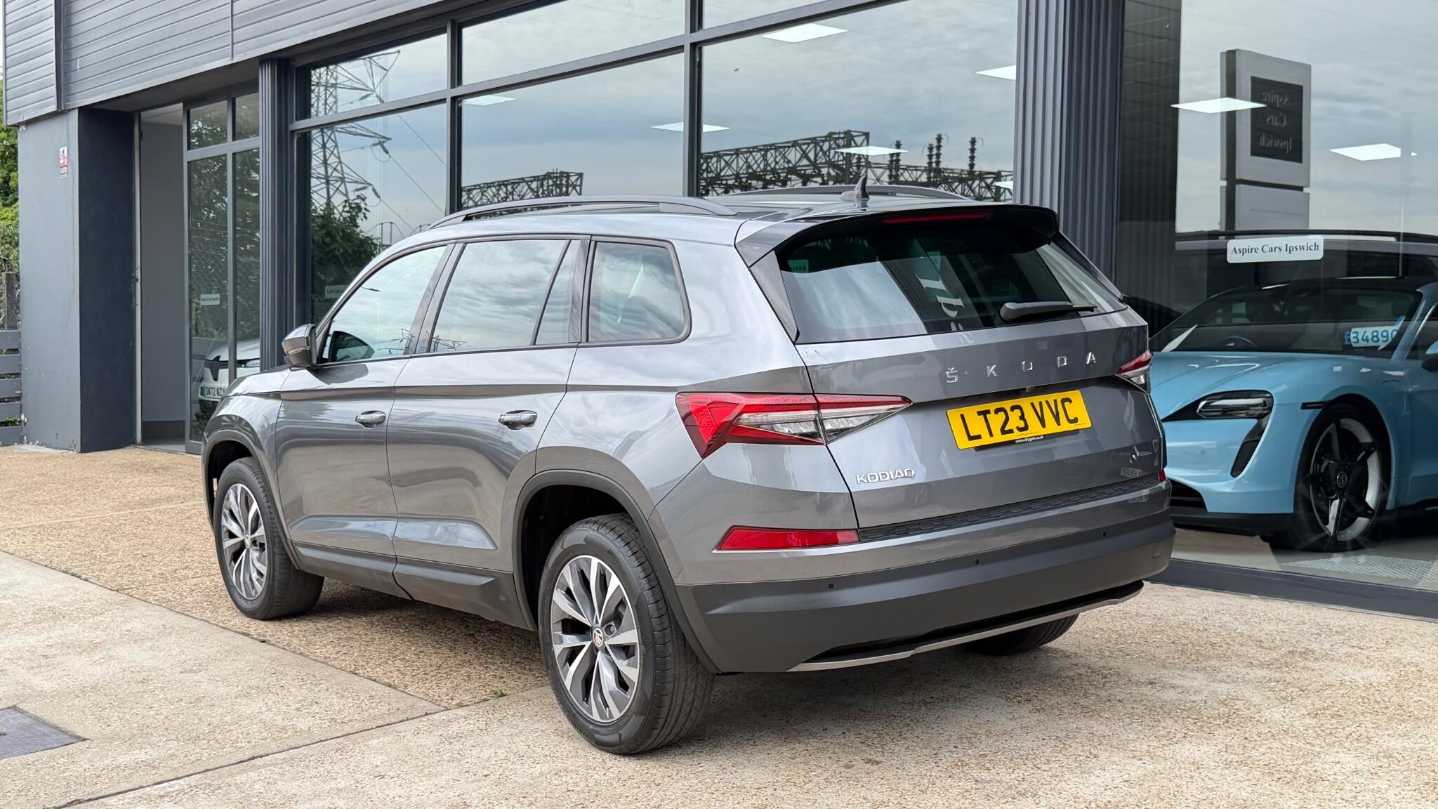 Skoda Kodiaq view 4