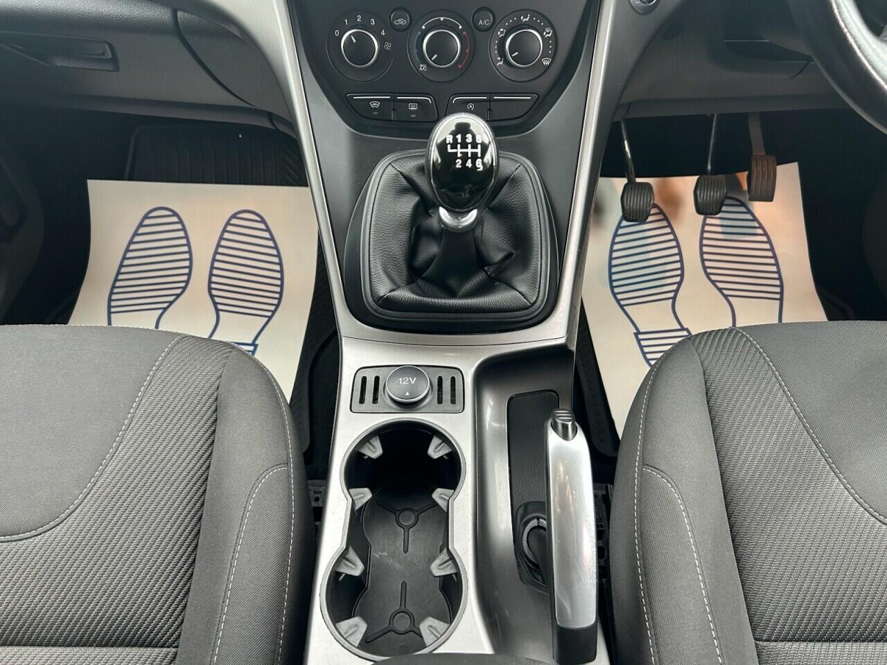 Ford Kuga view 30