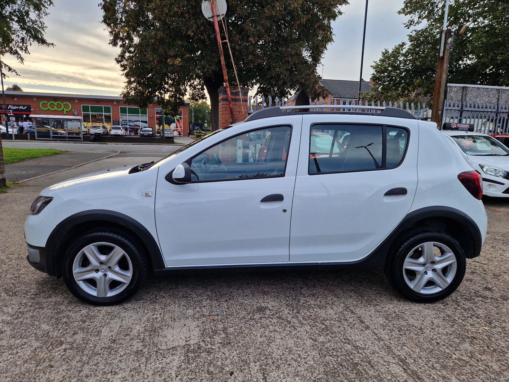 Dacia Sandero view 2