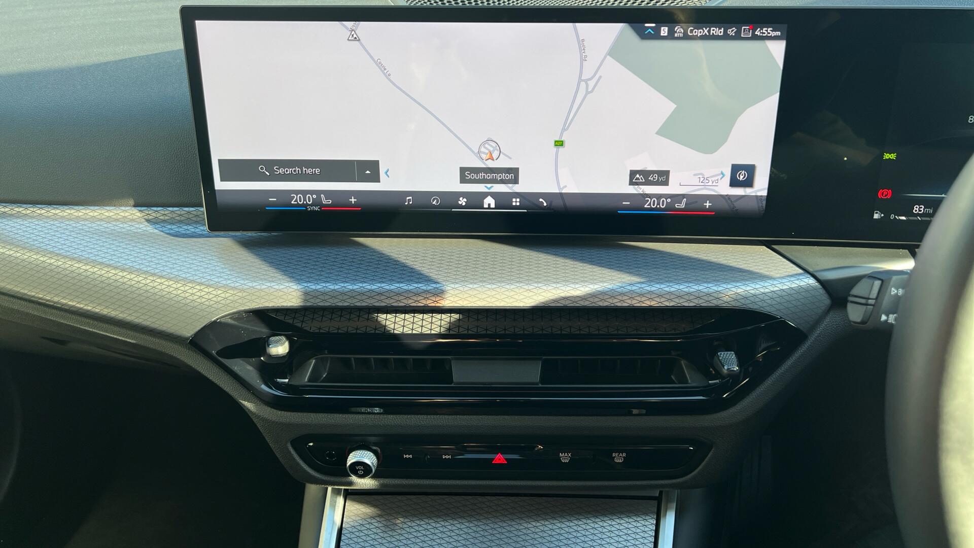 BMW 3 Series view 8