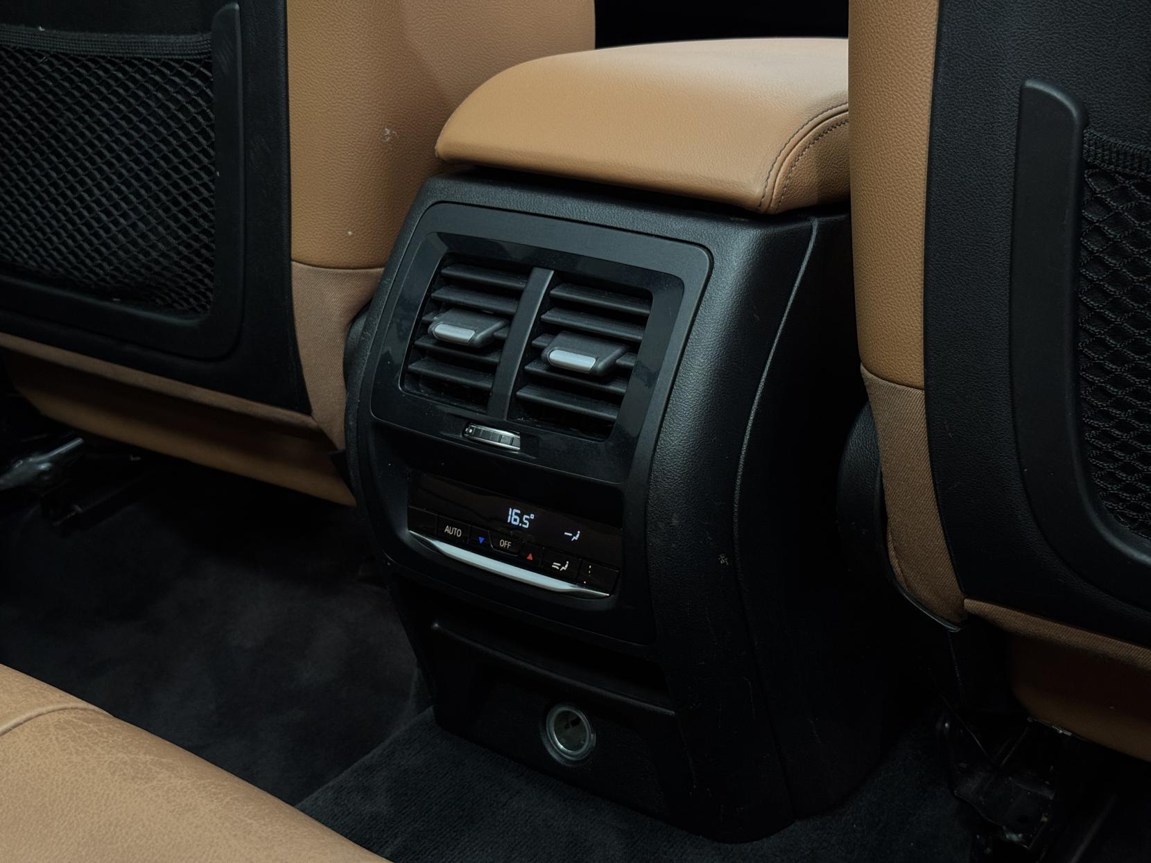BMW X3 view 64