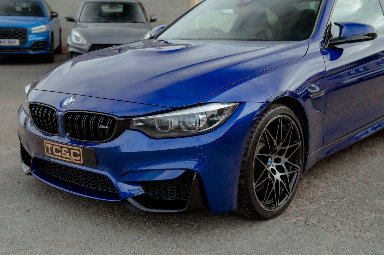 BMW M4 view 27