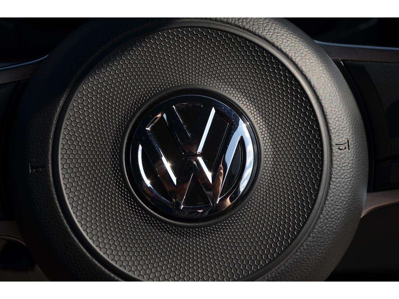 Volkswagen Polo view 28