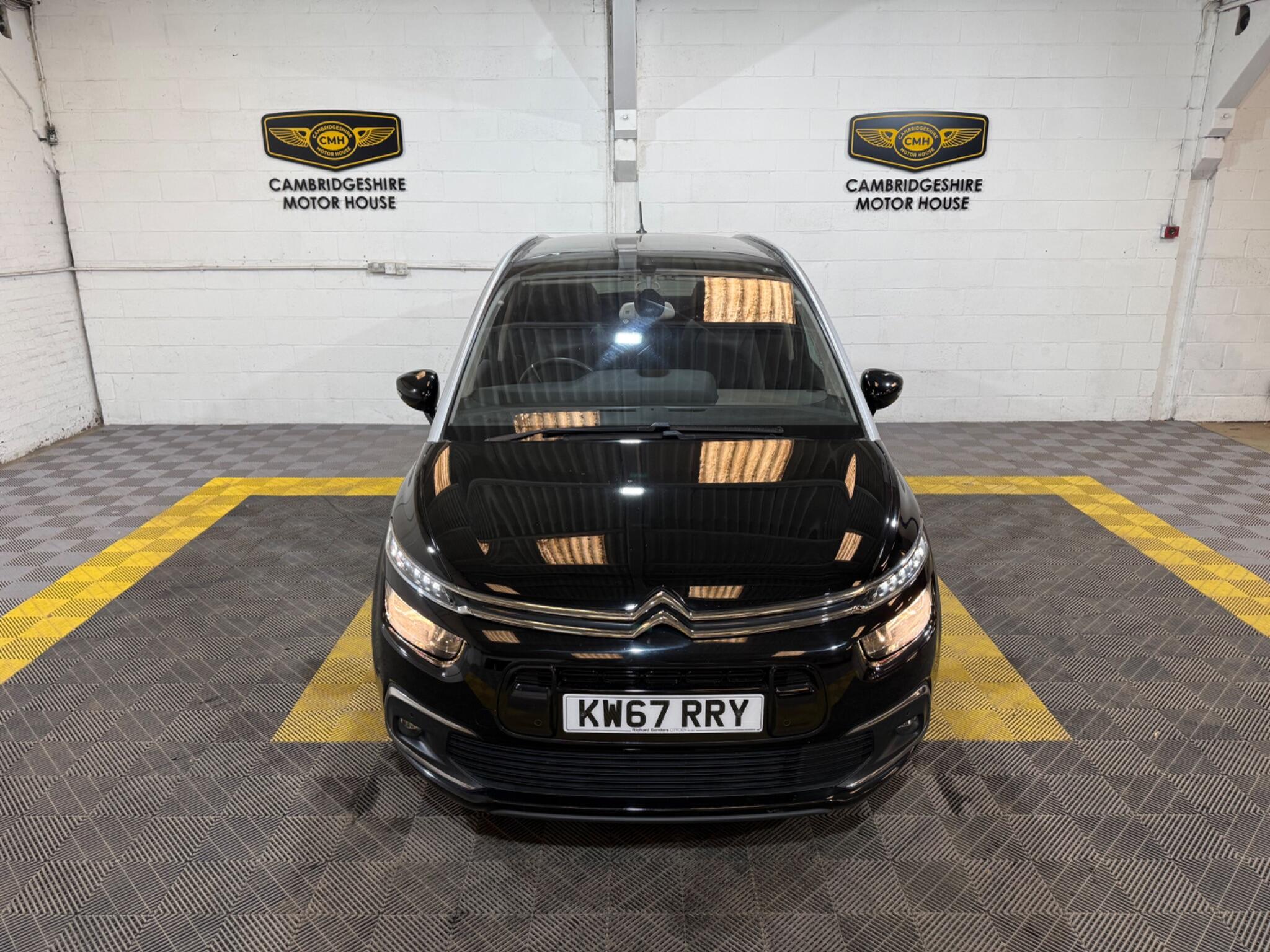 Citroen Grand C4 Picasso view 2