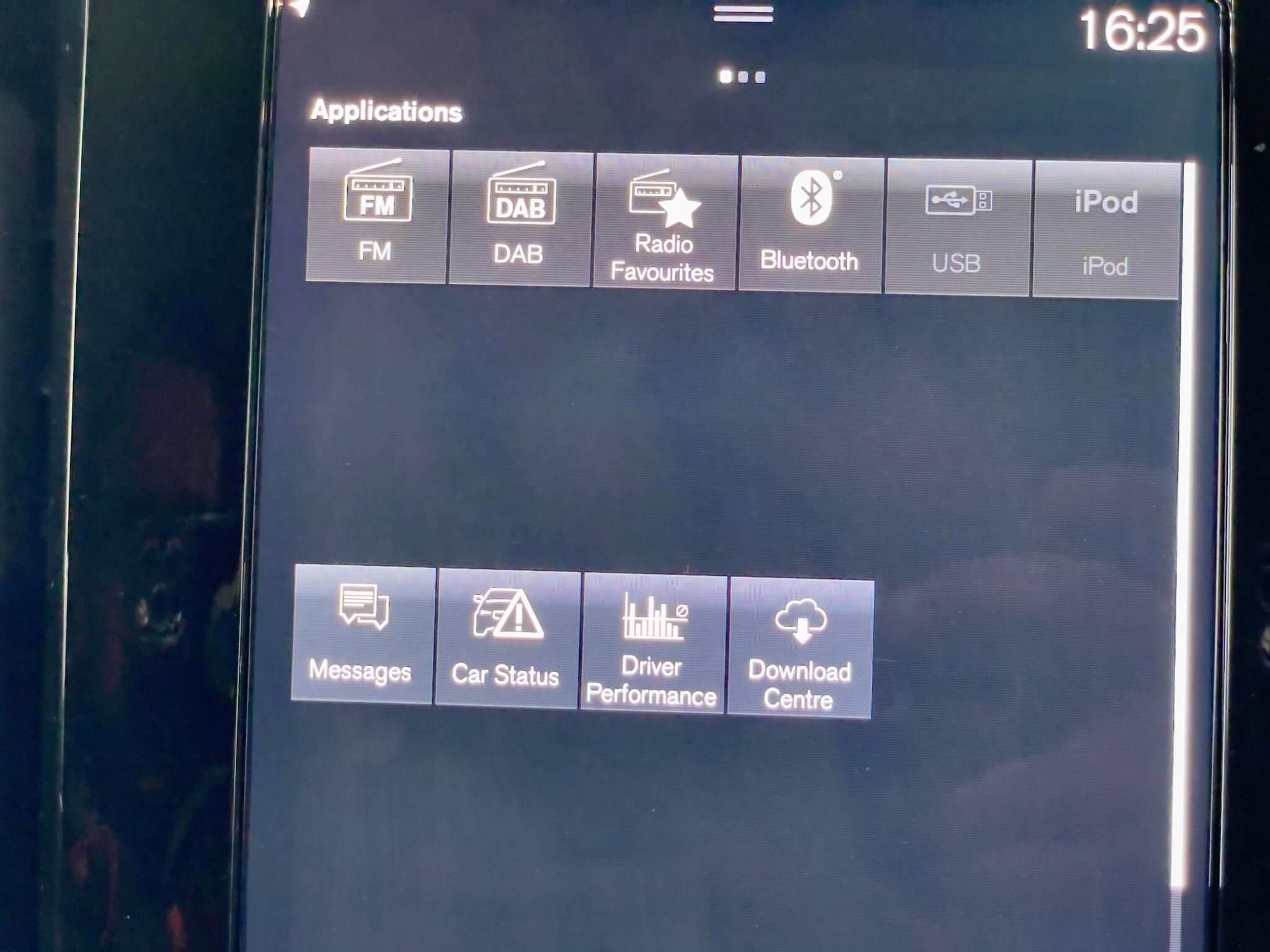 Volvo XC40 view 55