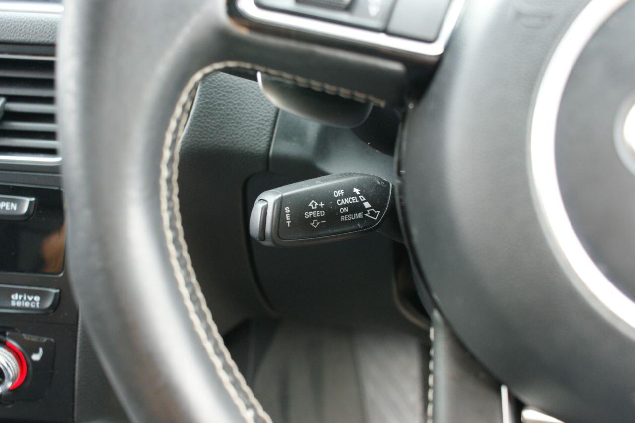 Audi SQ5 view 46