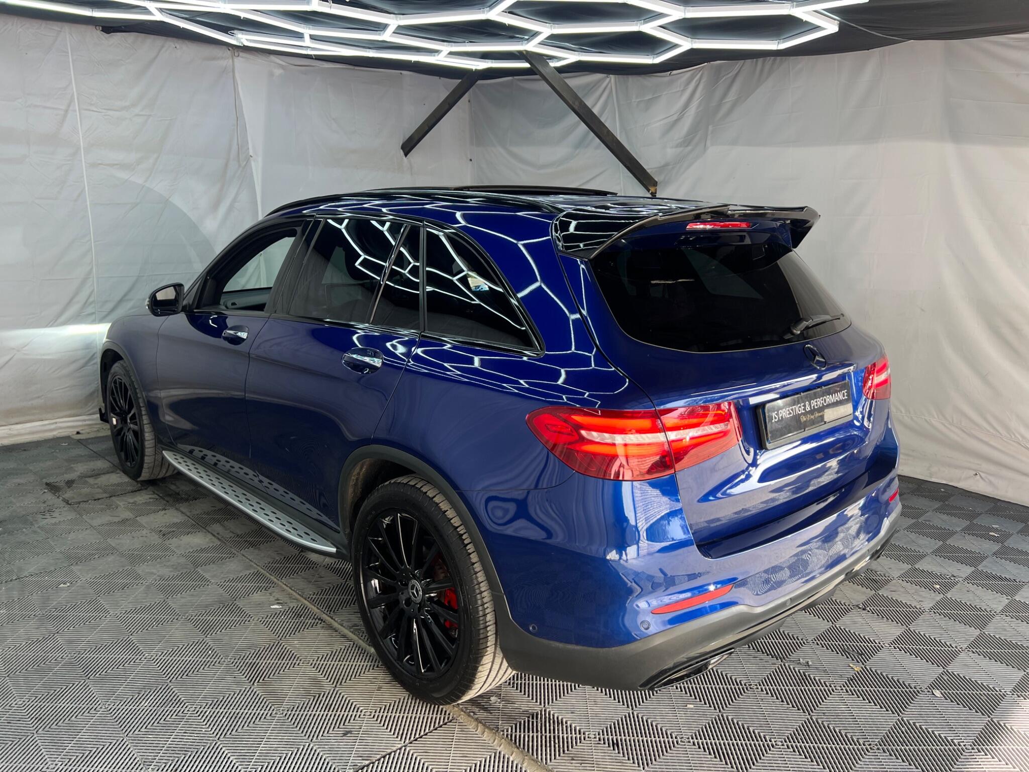 Mercedes-Benz GLC view 4