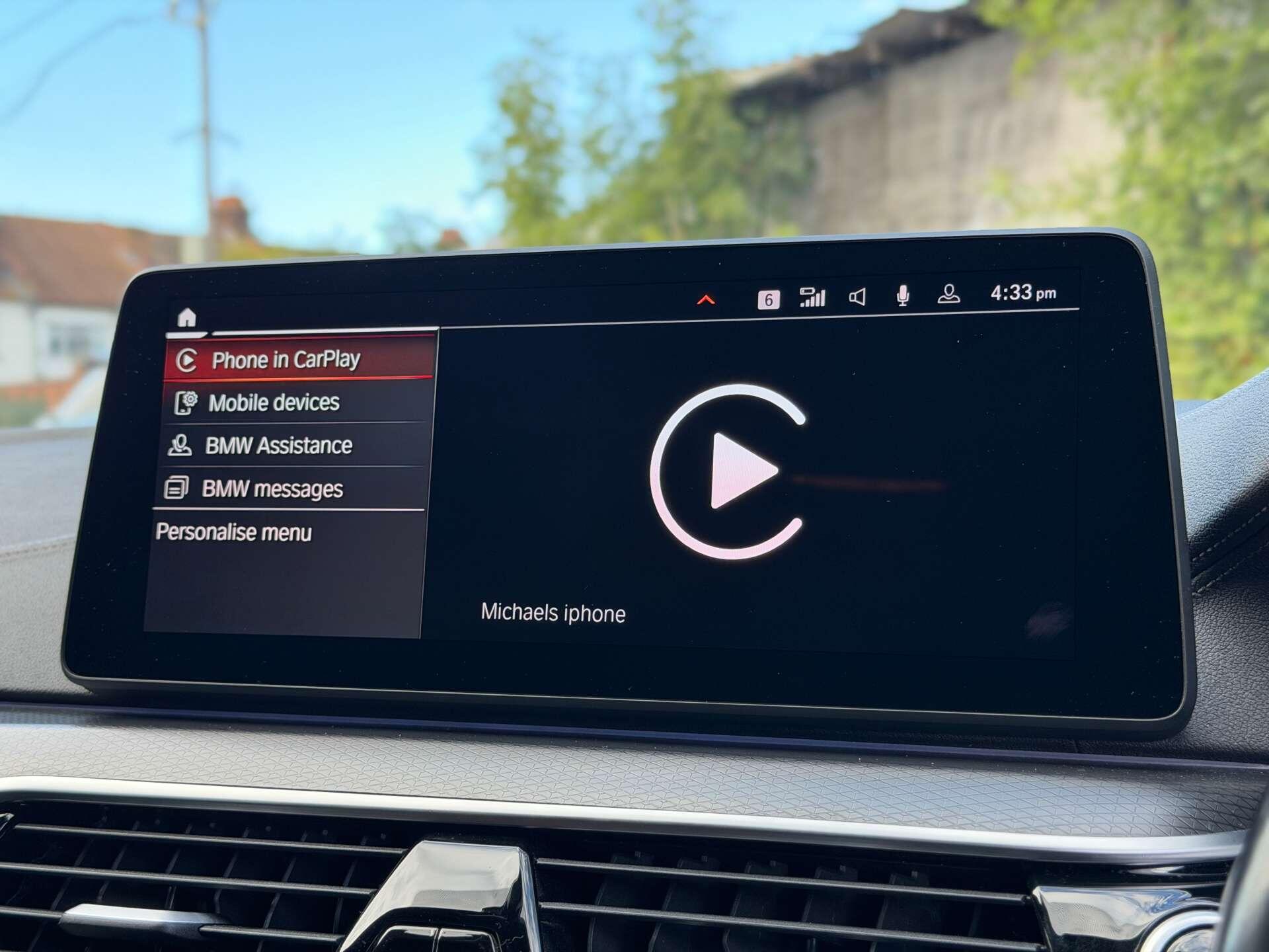 BMW 5 Series view 35