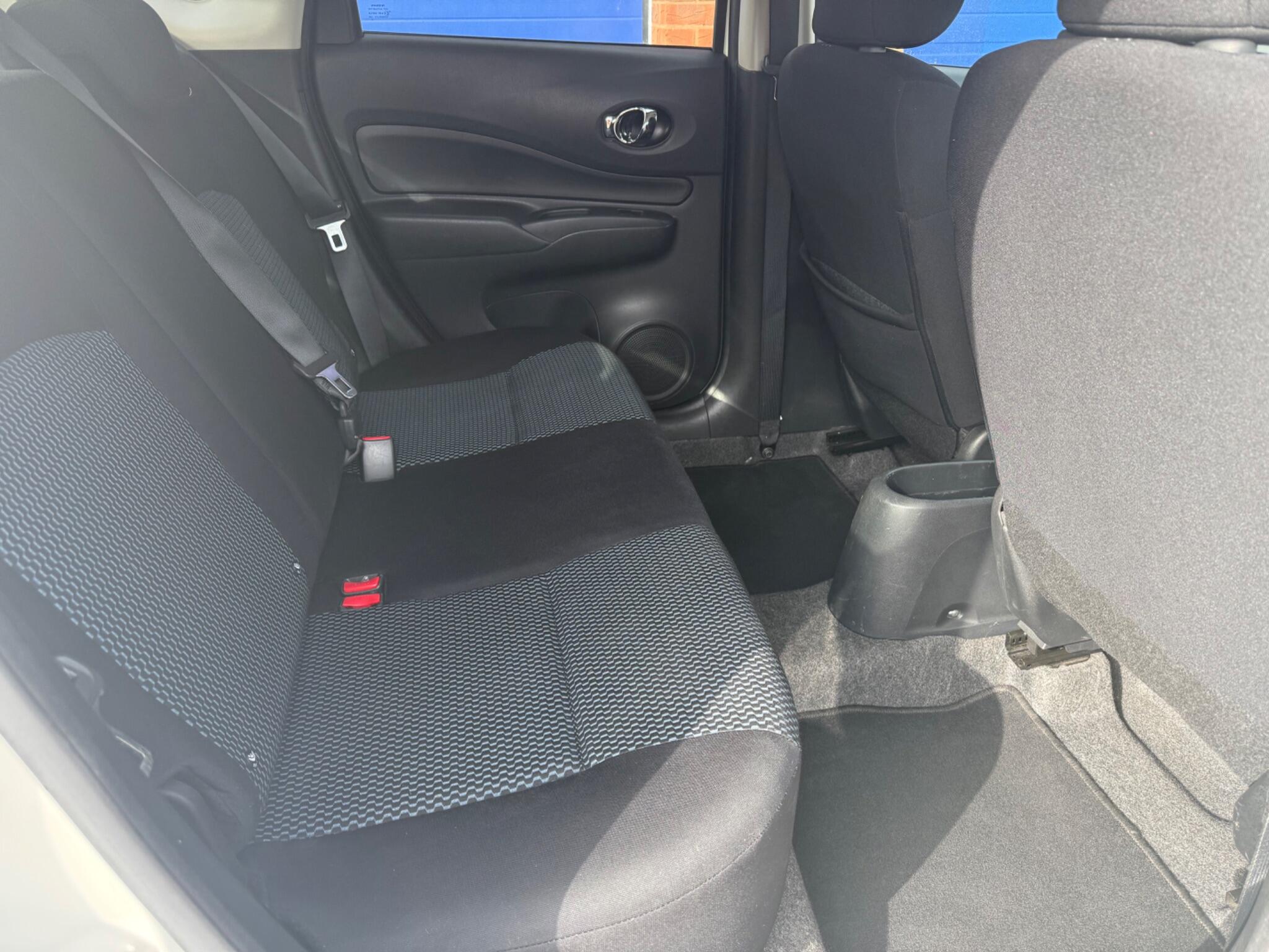 Nissan Note view 12