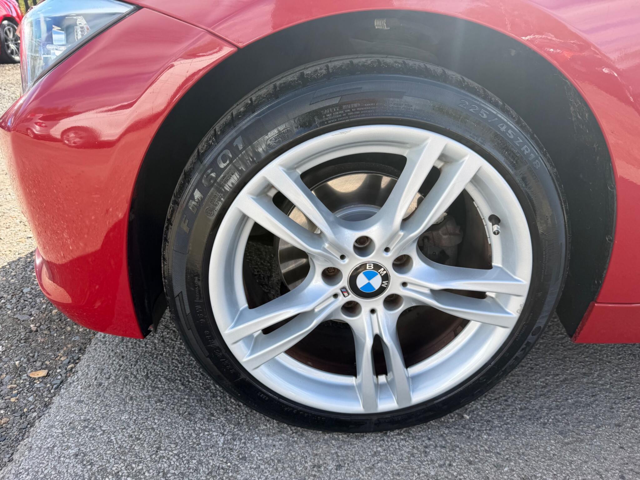 BMW 3 Series view 47