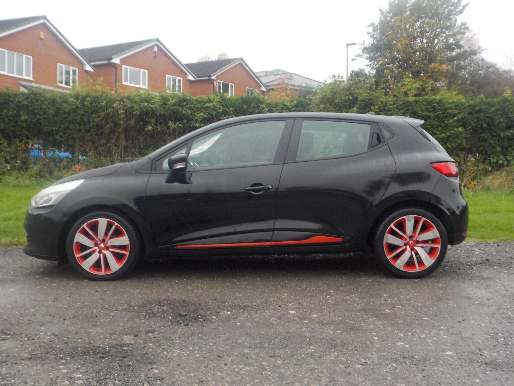 Renault Clio 0.9 TCe Dynamique S MediaNav Euro 5 (s/s) 5dr