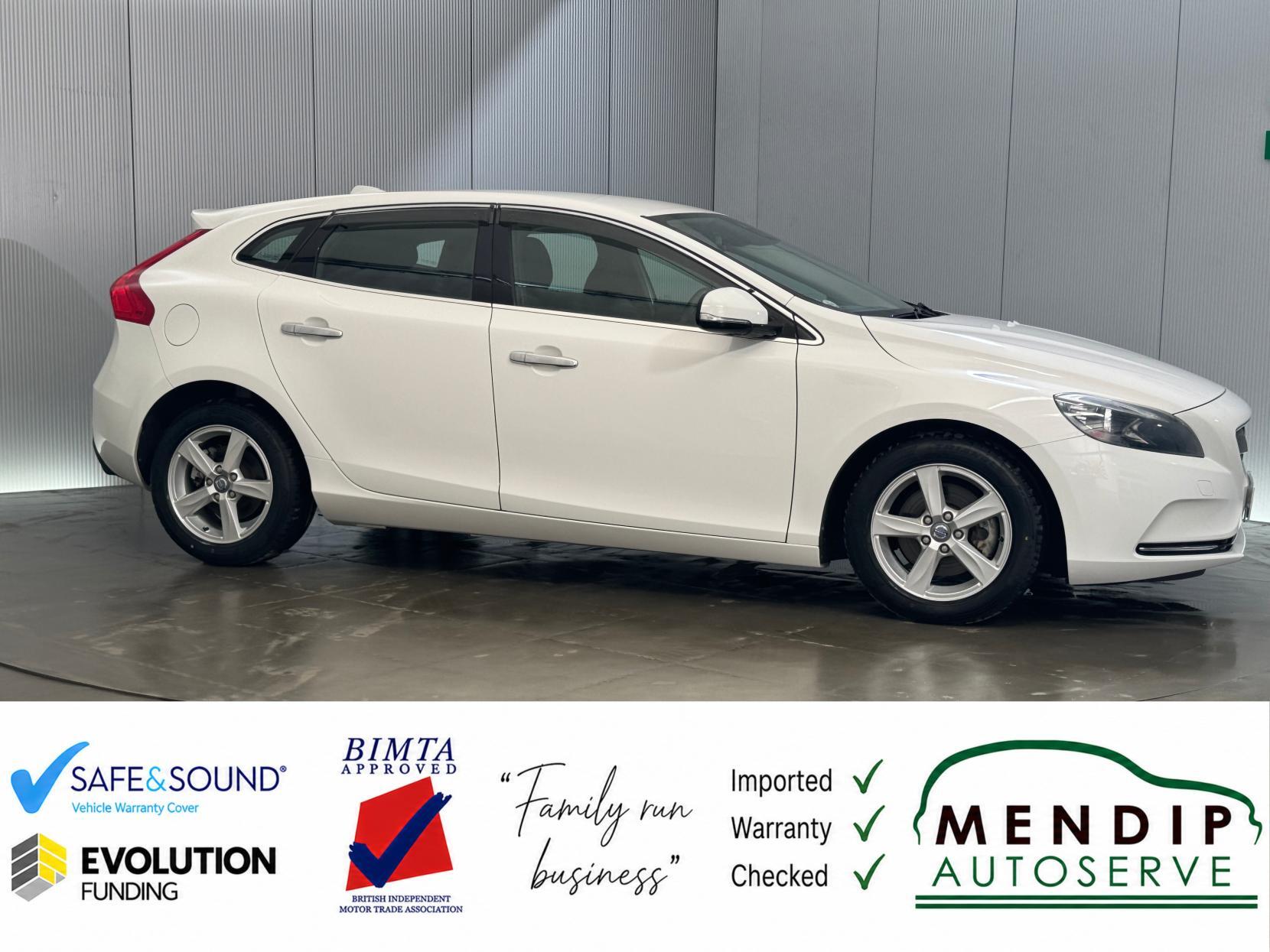 Volvo V40 view 29