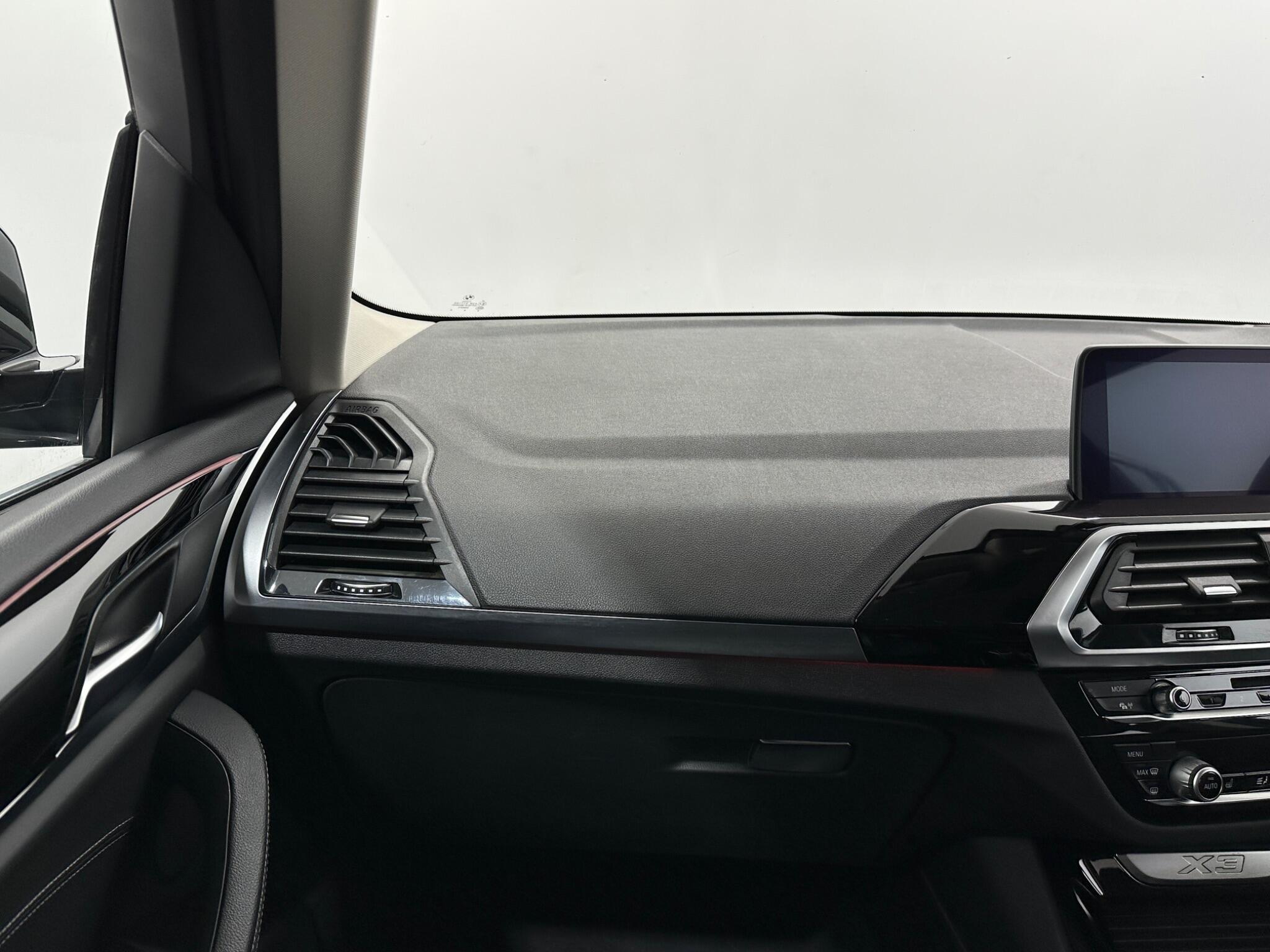 BMW X3 view 30
