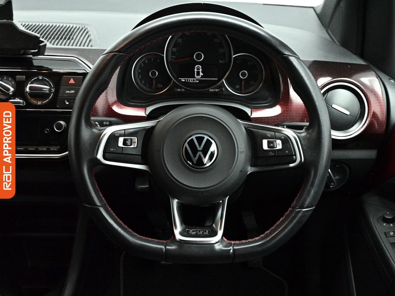 Volkswagen Up! view 9