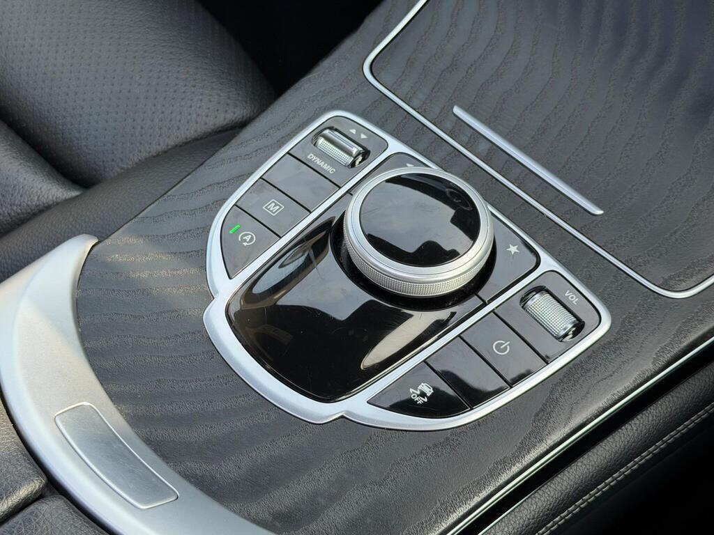 Mercedes-Benz GLC view 40