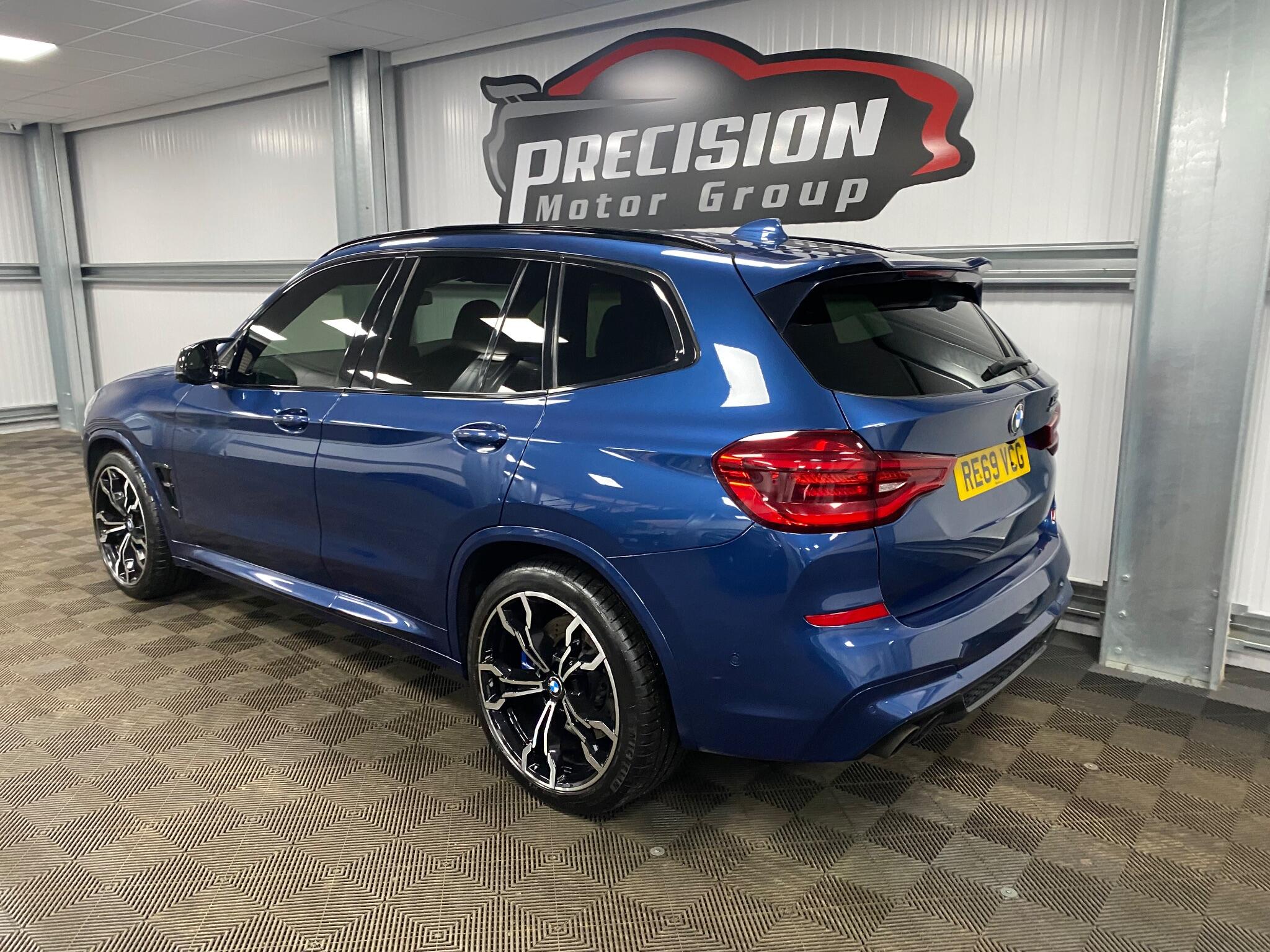 BMW X3 M view 15