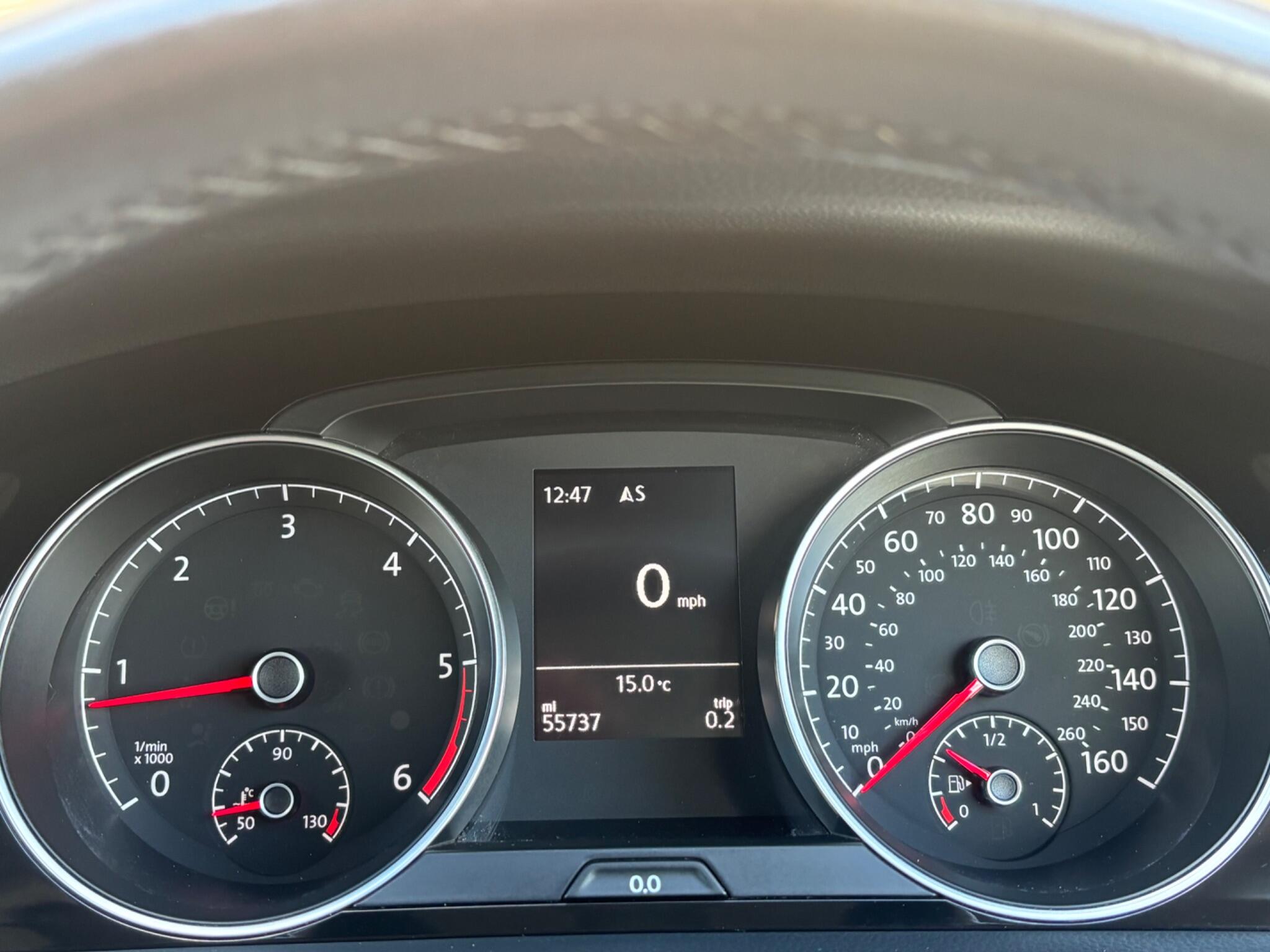 Volkswagen Golf view 30