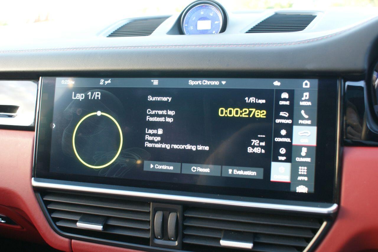 Porsche Cayenne view 67