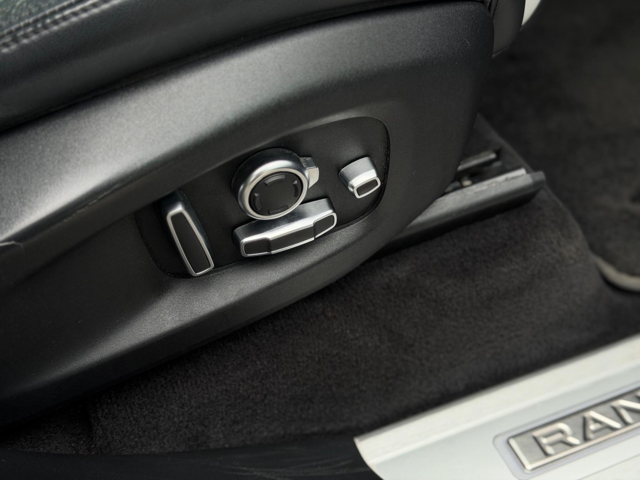 Land Rover Range Rover Sport view 29