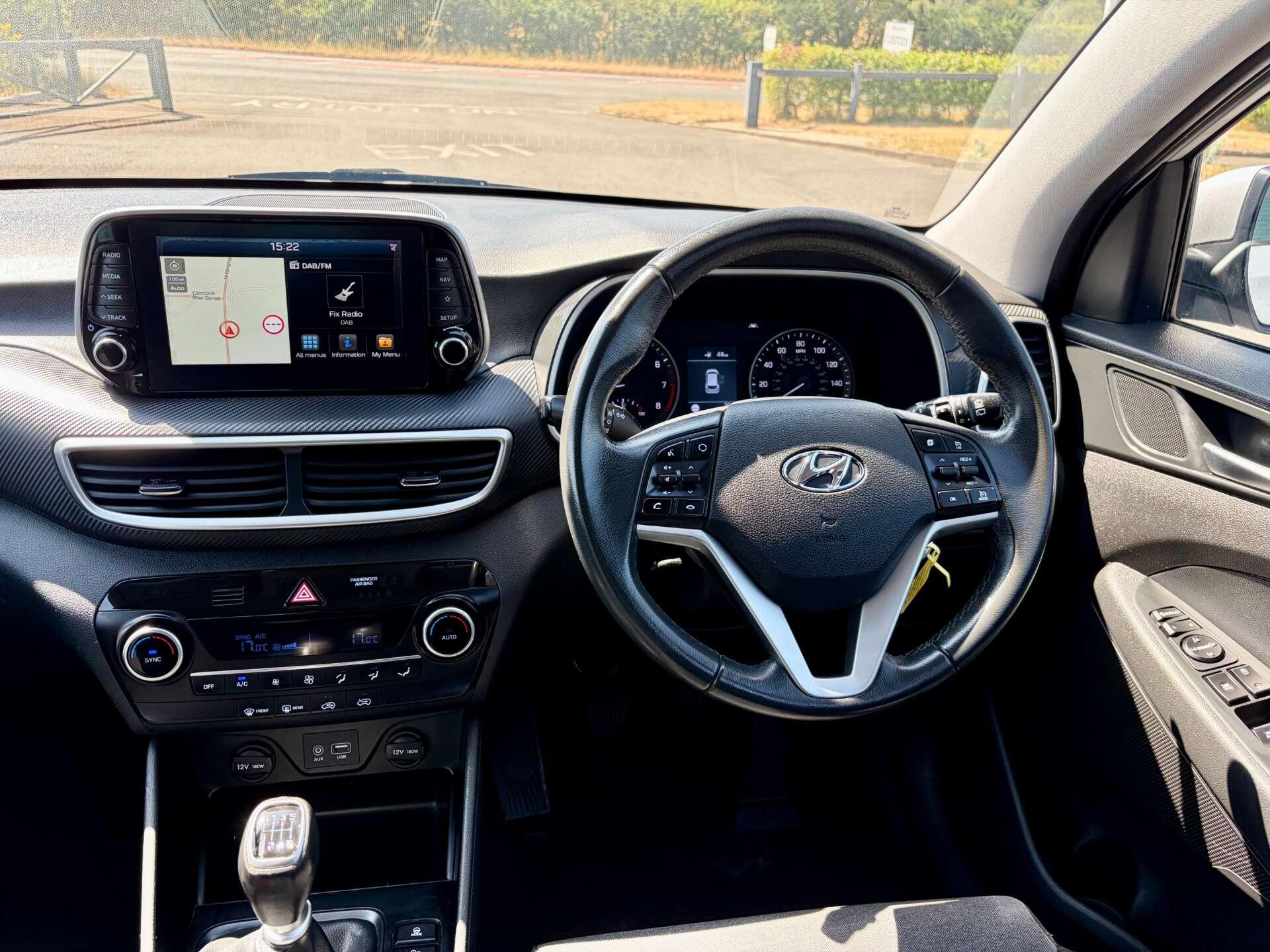 Hyundai Tucson view 2