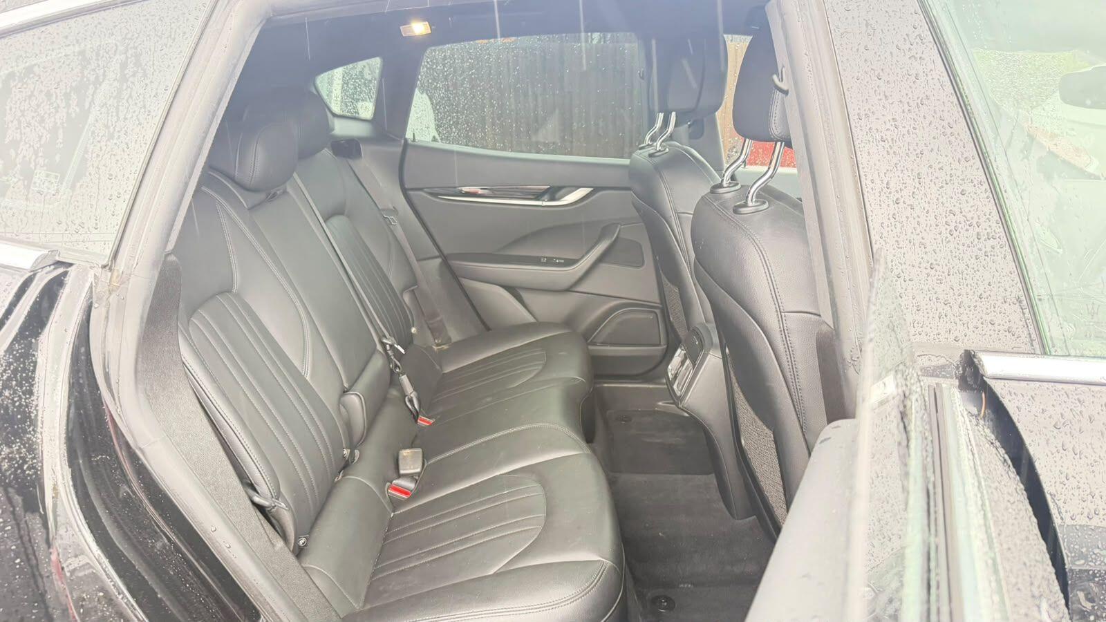 Maserati Levante view 12