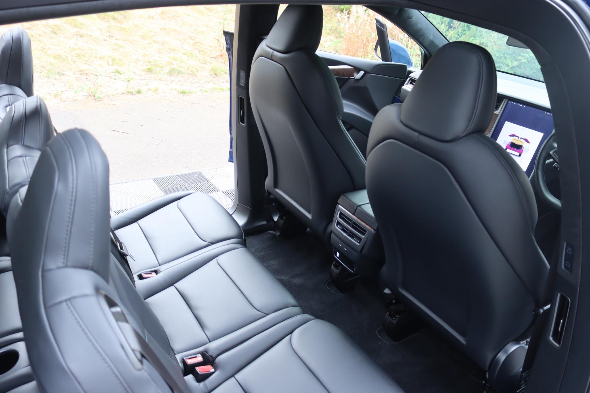 Tesla Model X view 49