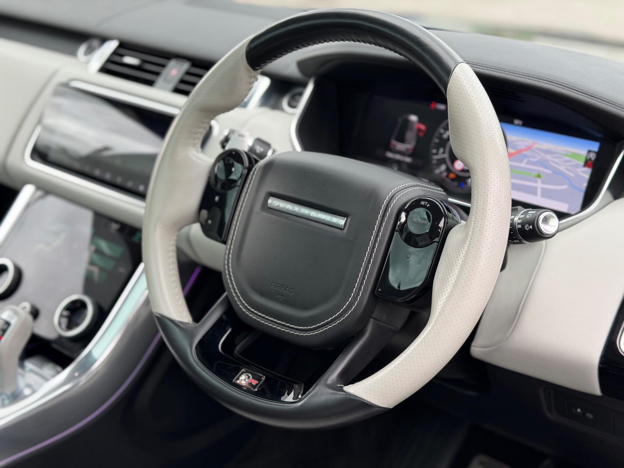 Land Rover Range Rover Sport view 43
