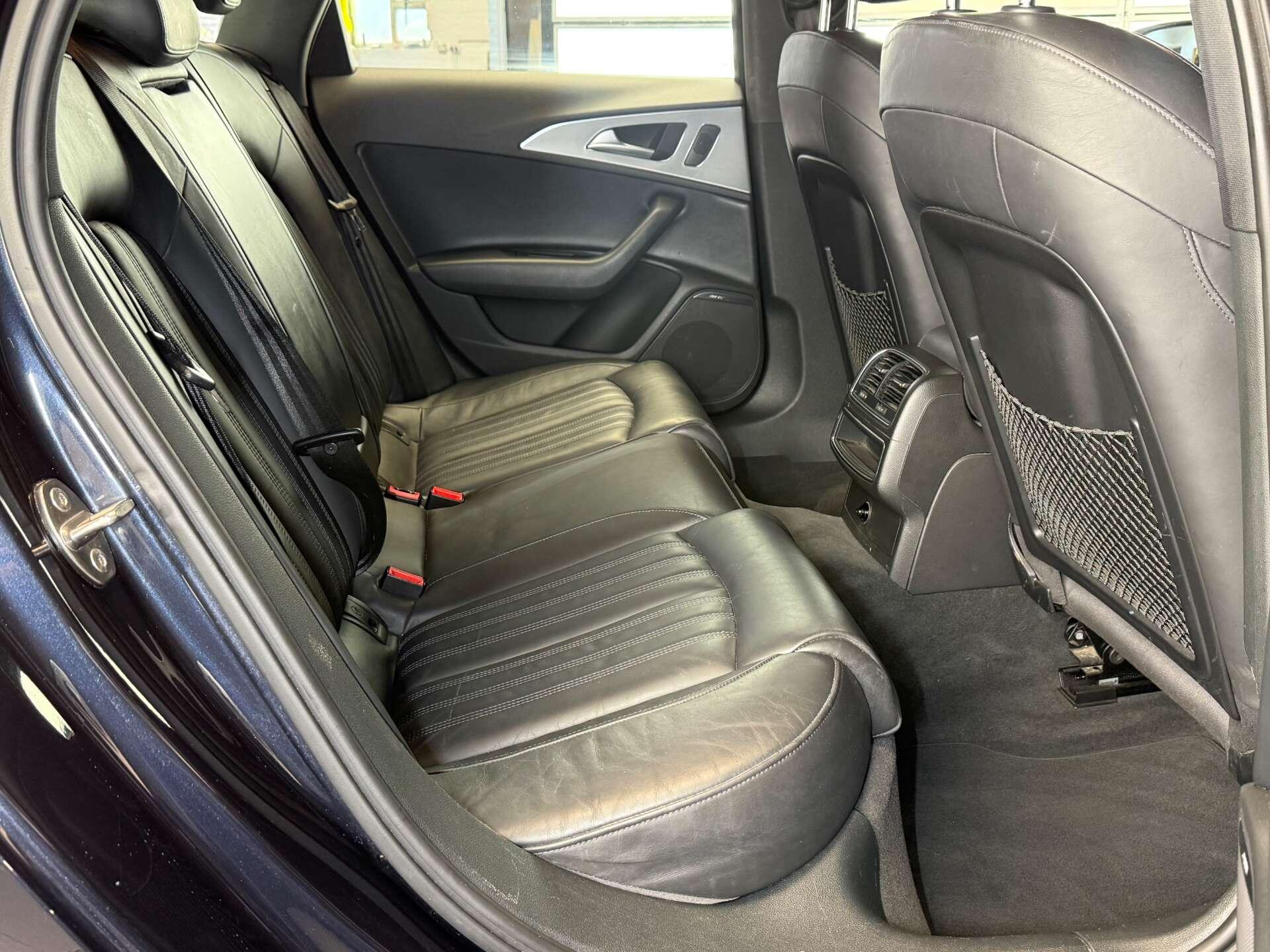 Audi A6 view 15