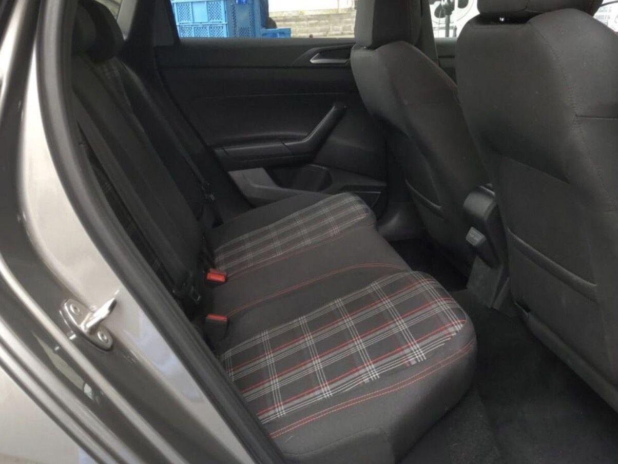 Volkswagen Polo view 6