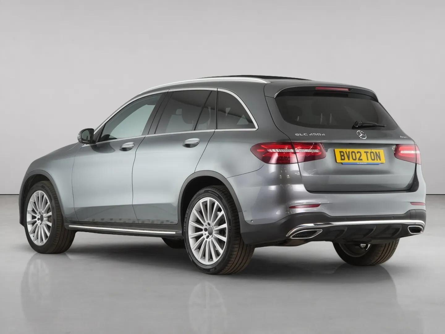 Mercedes-Benz GLC view 6
