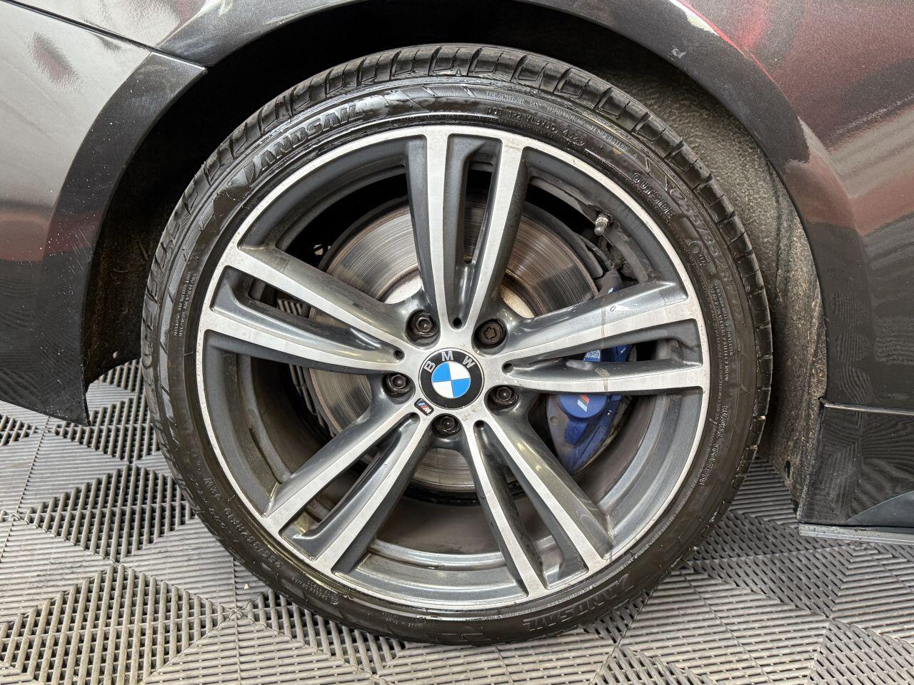 BMW 4 Series view 19