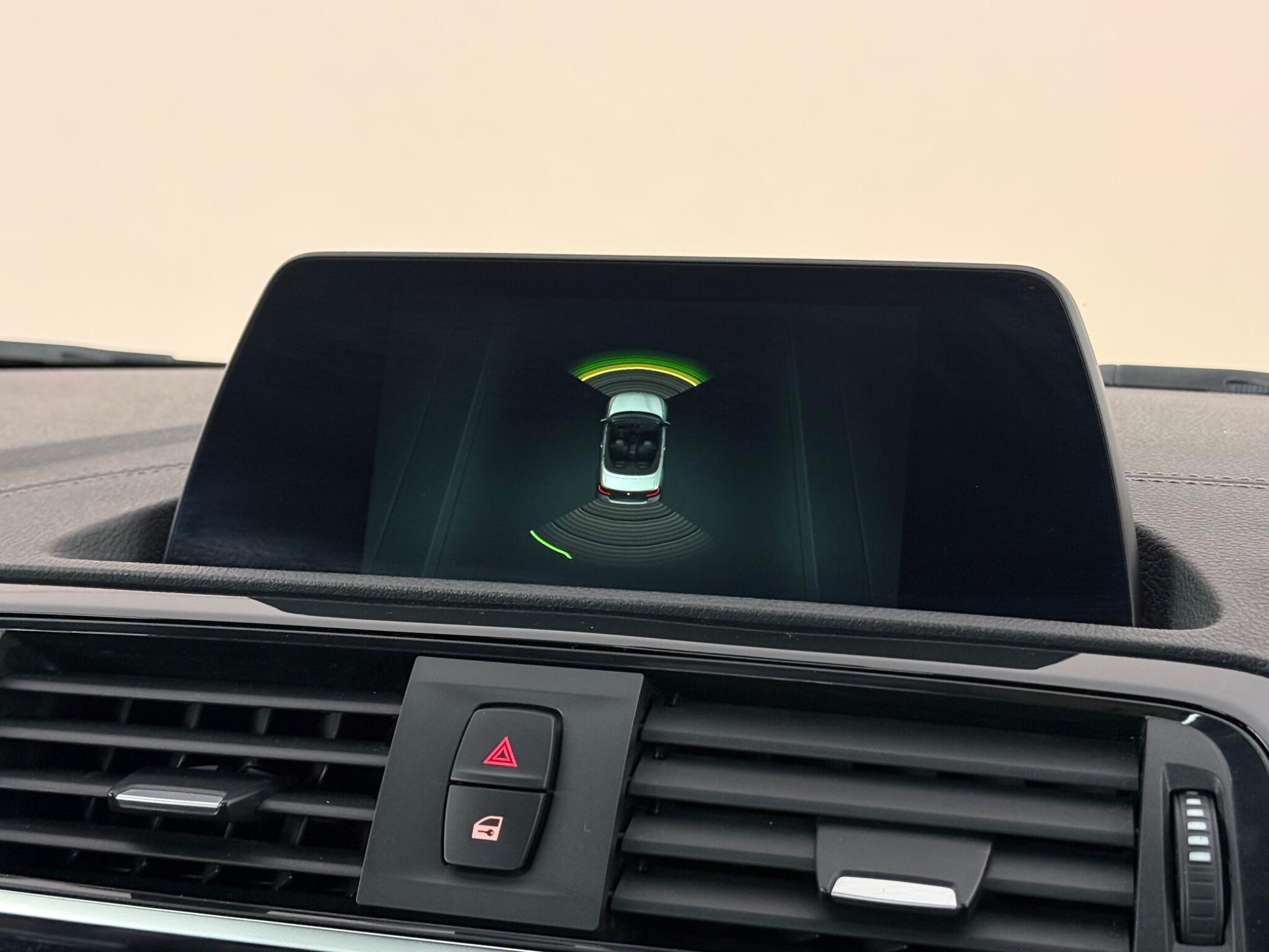 BMW 2 Series view 33