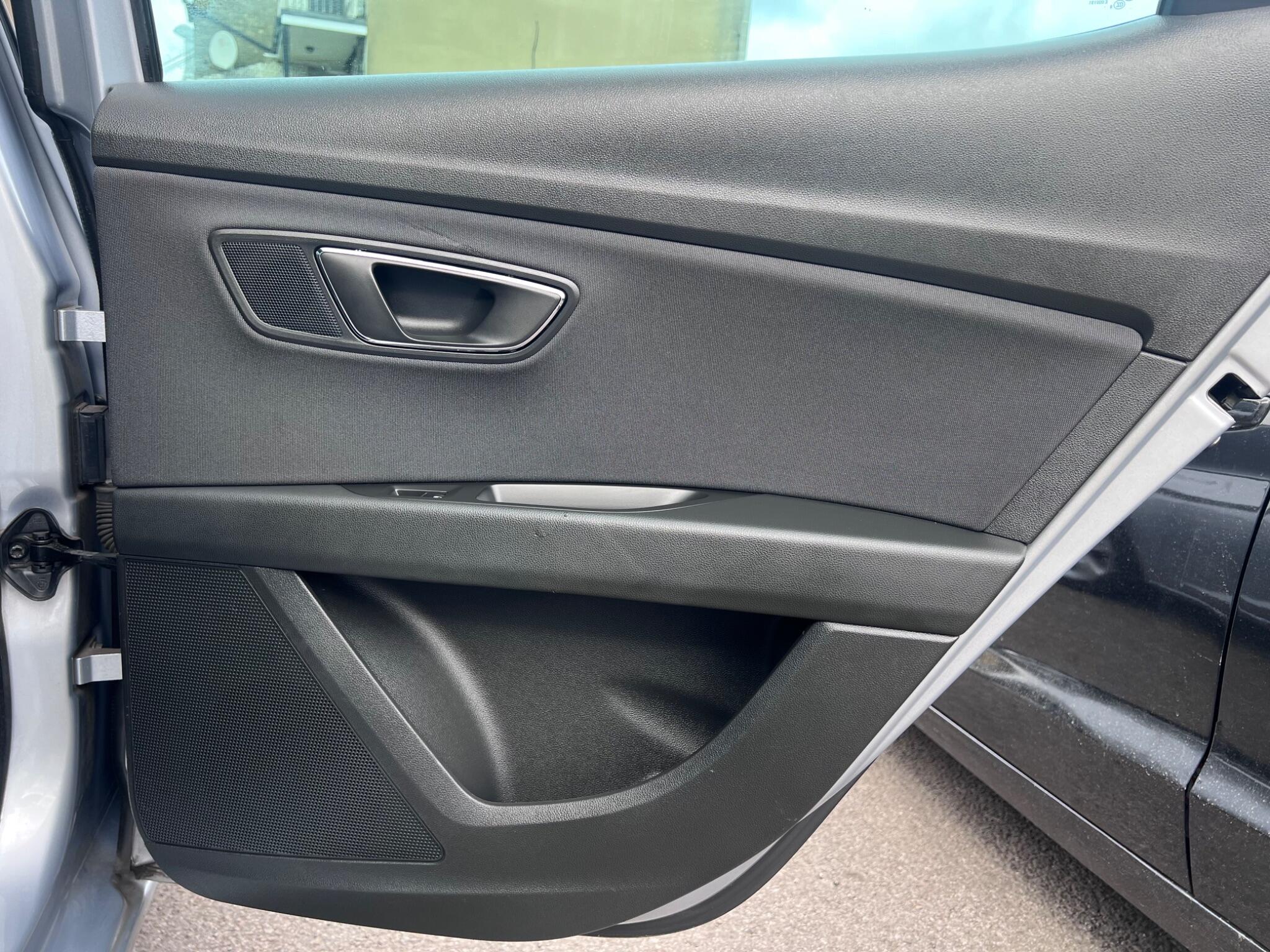Seat Leon Leon view 30