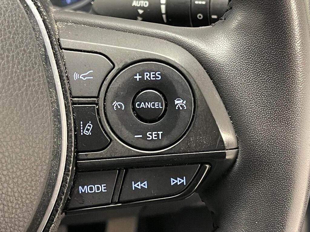 Toyota RAV4 view 11