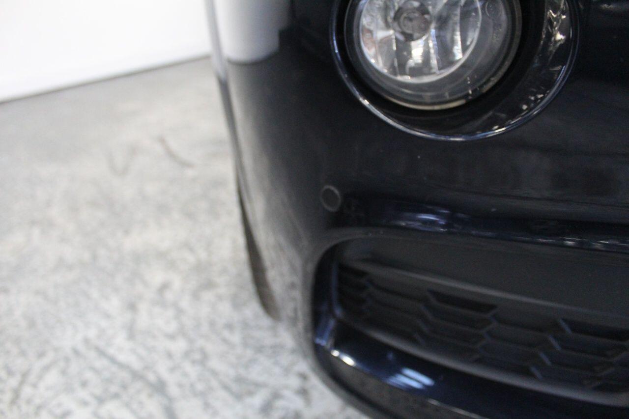 BMW X3 view 16