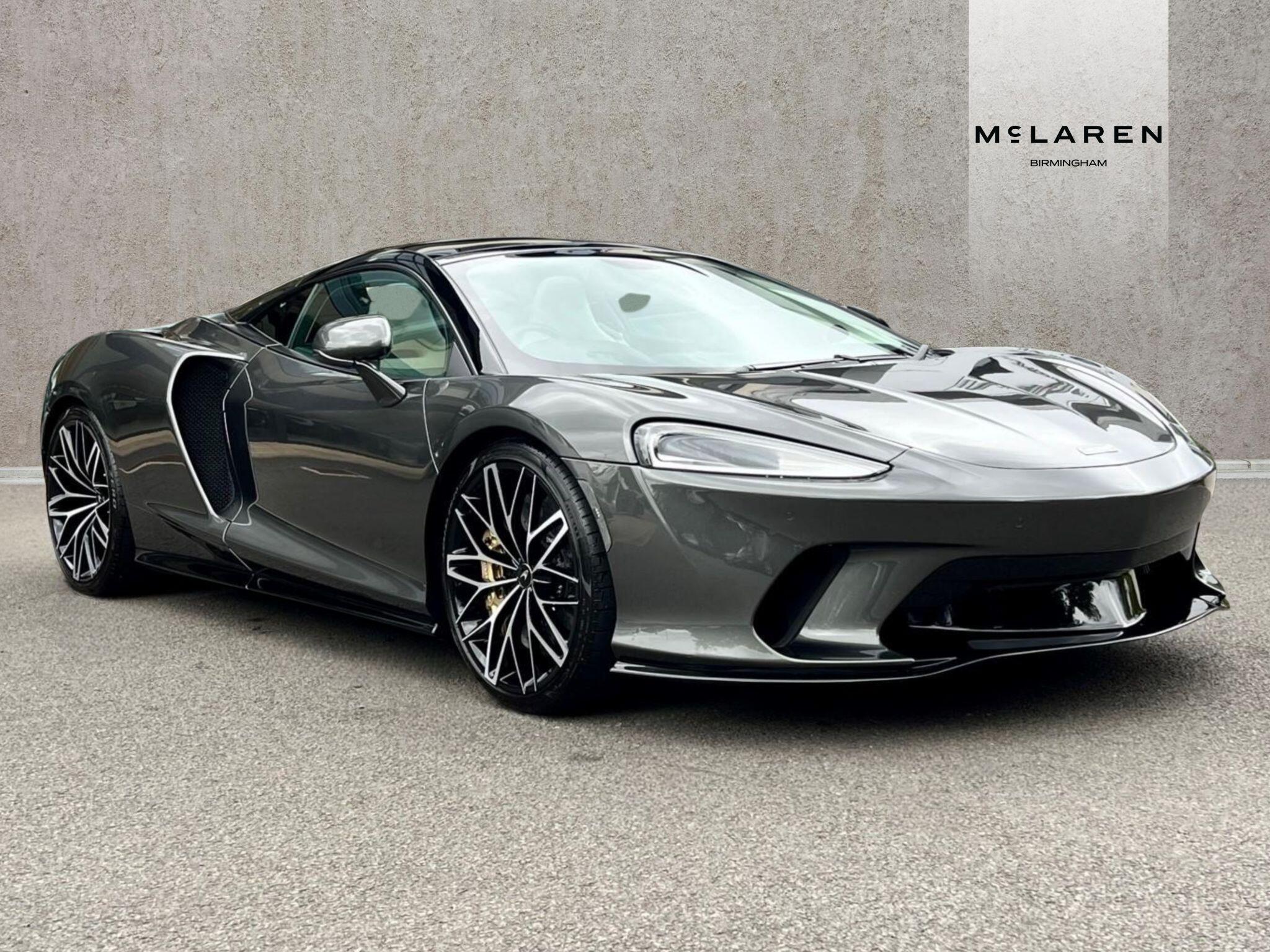 McLaren GT
