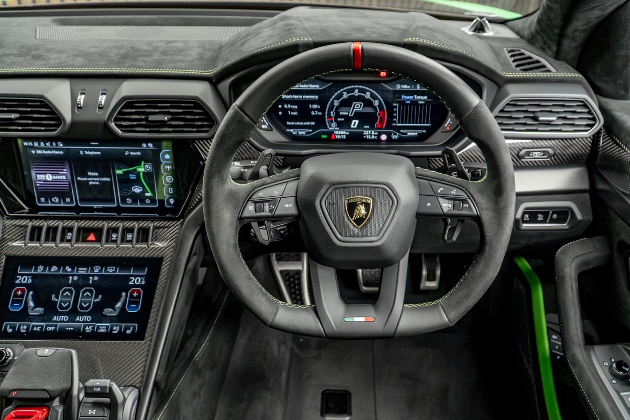 Lamborghini Urus view 26