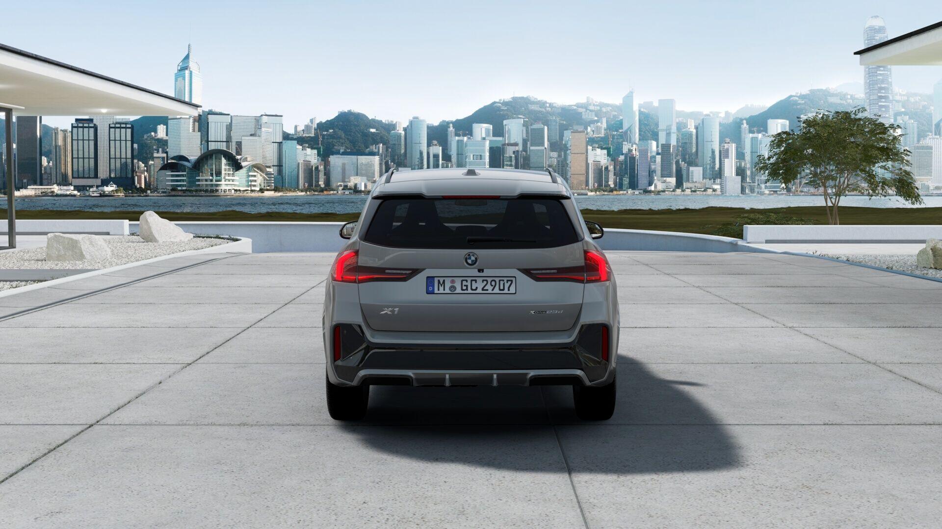 BMW X1 view 5