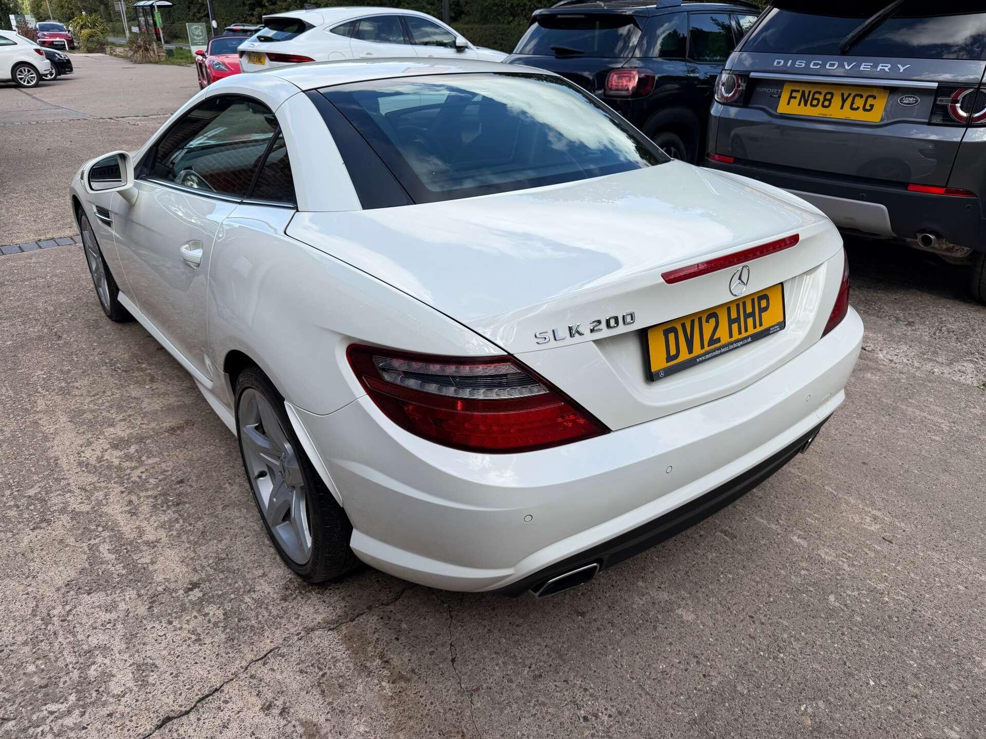 Mercedes-Benz SLK view 16